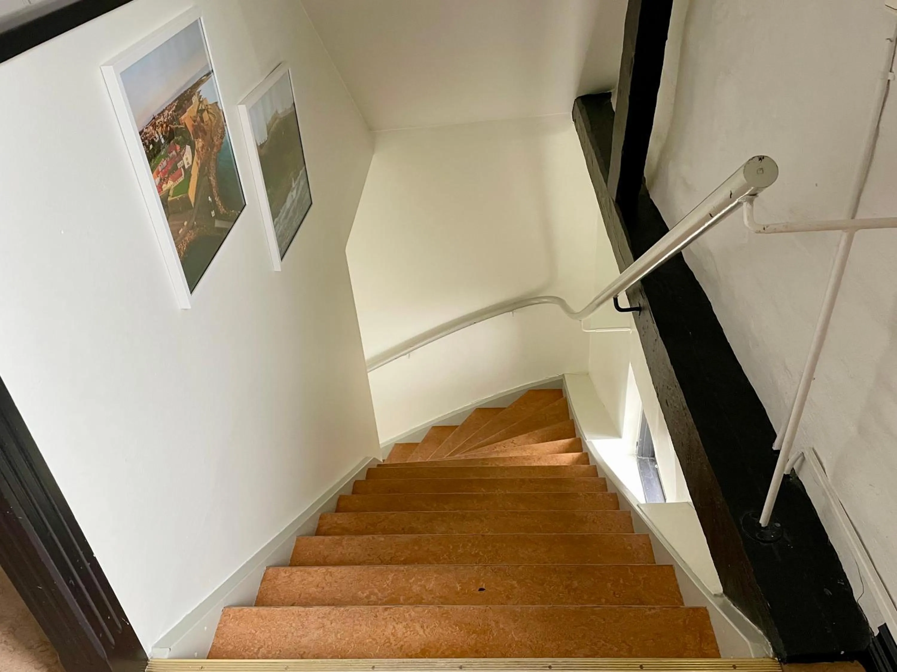 Photo of the whole room in Fästningens