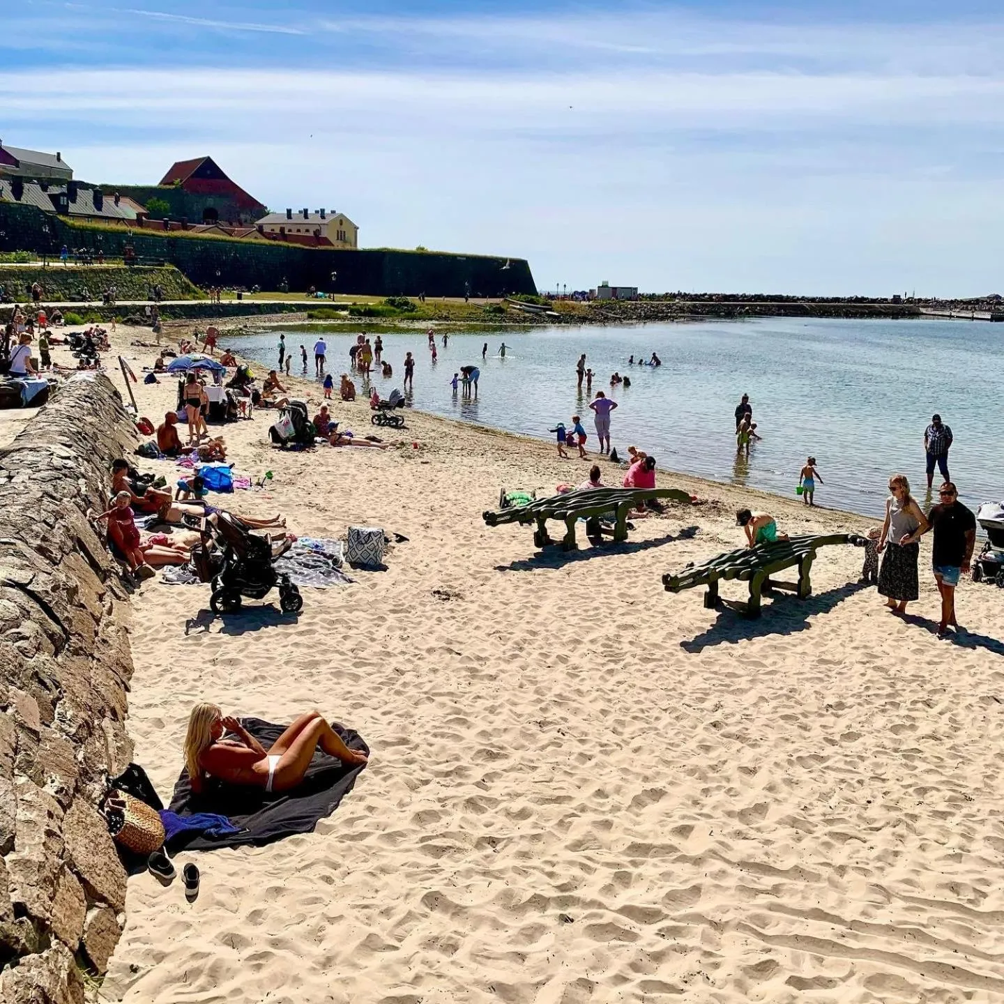 Beach in Fästningens