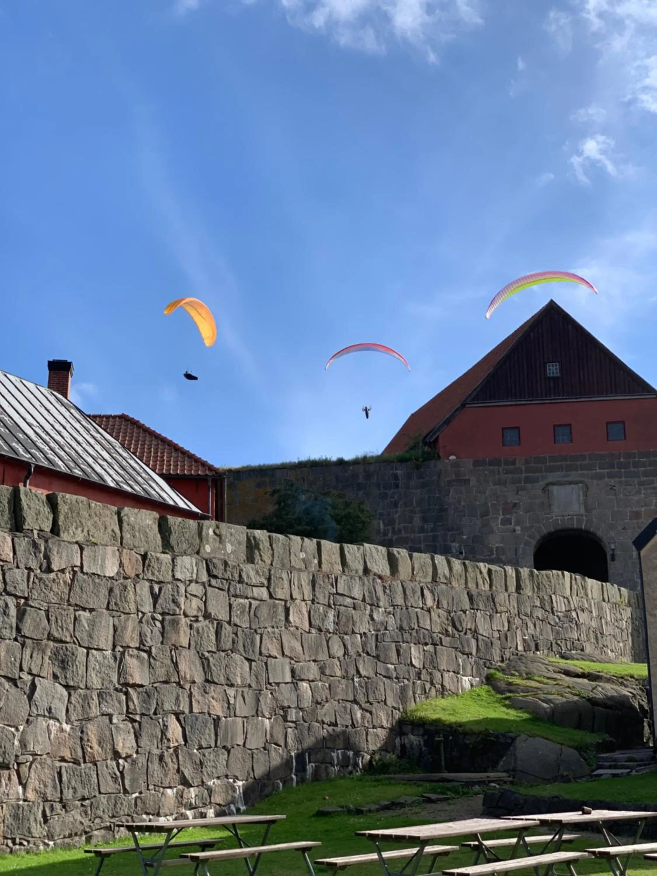 Property building in Fästningens