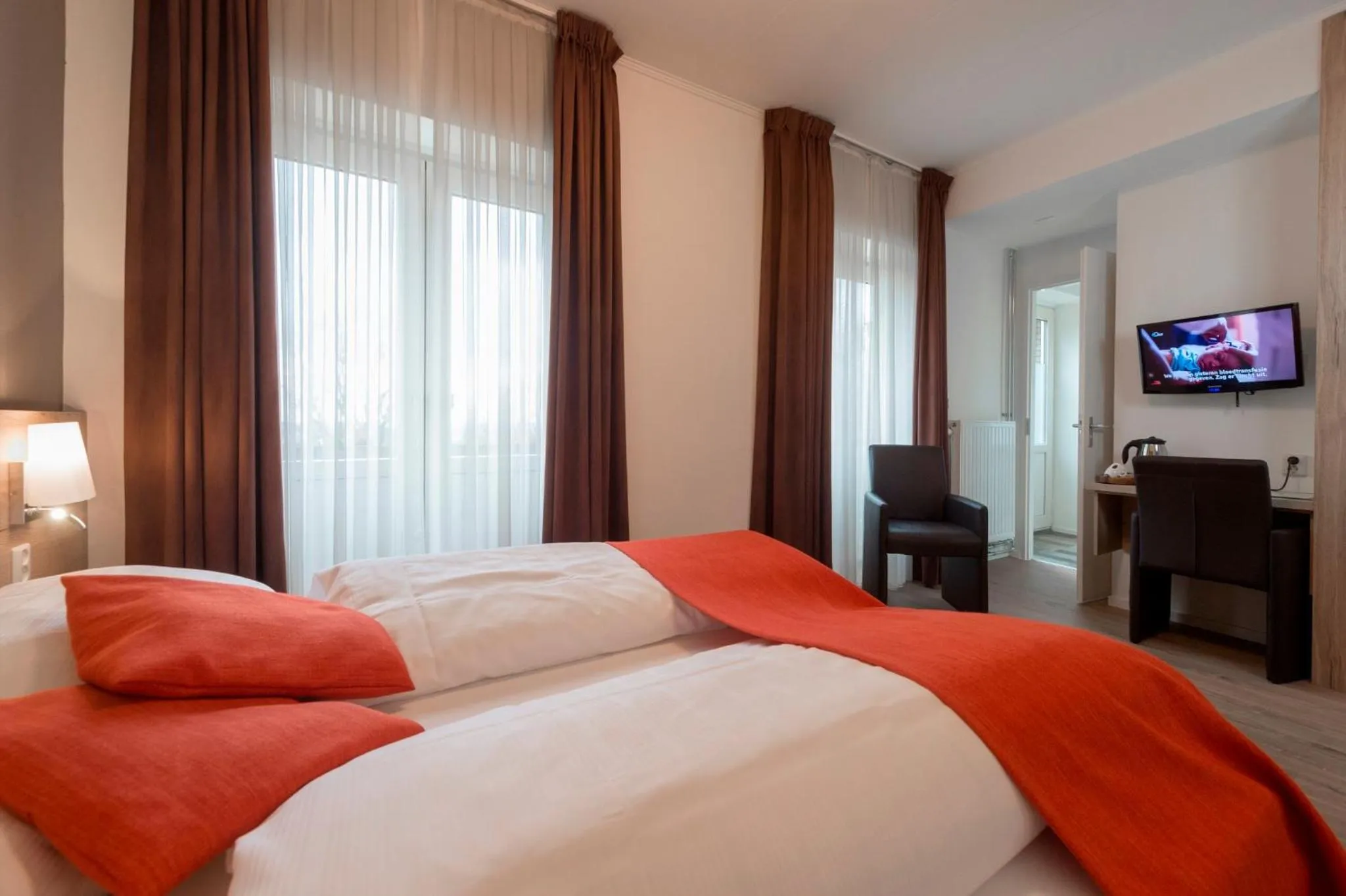 TV and multimedia, Bed in Hotel Bergrust