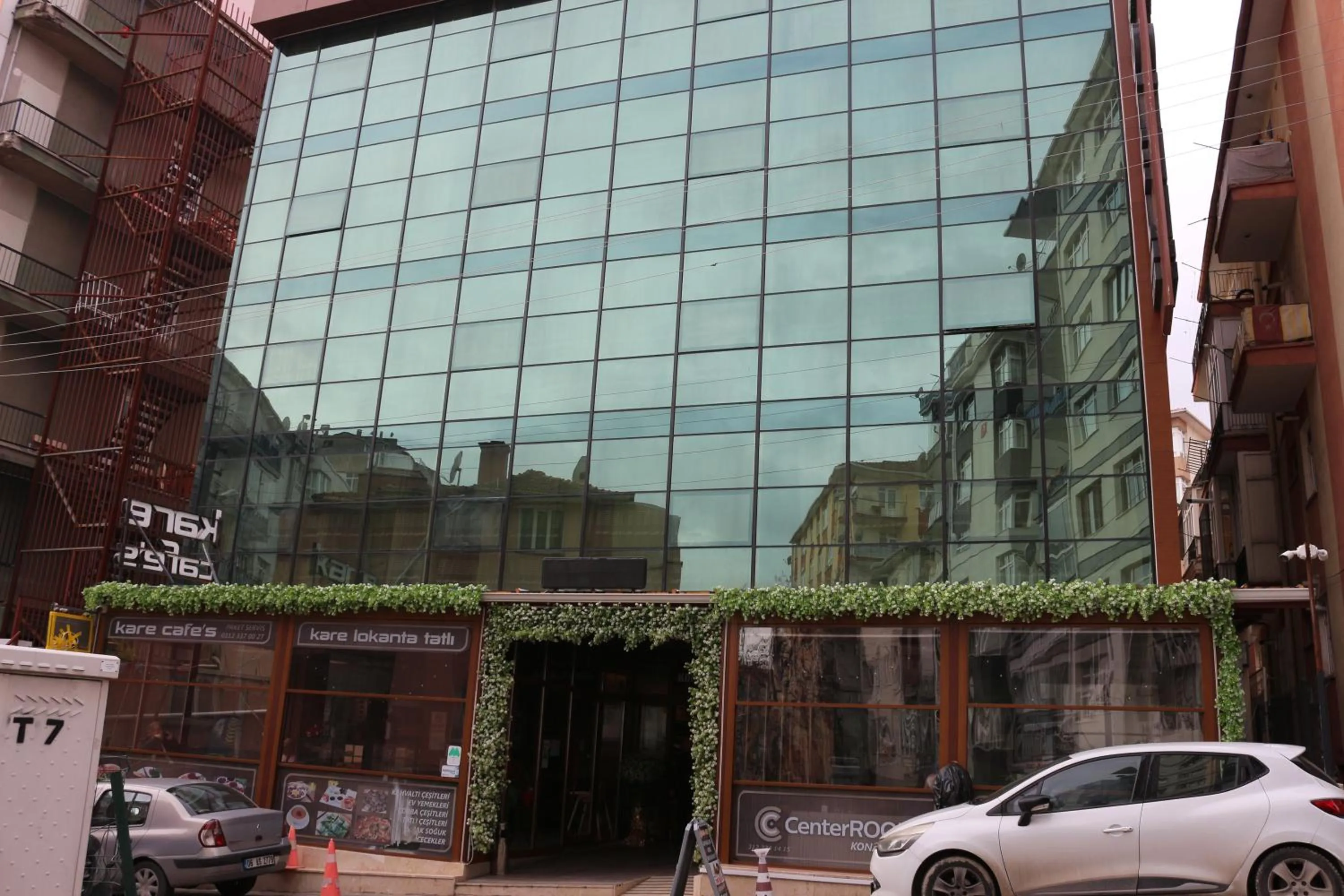 Property building in Center Room Otel