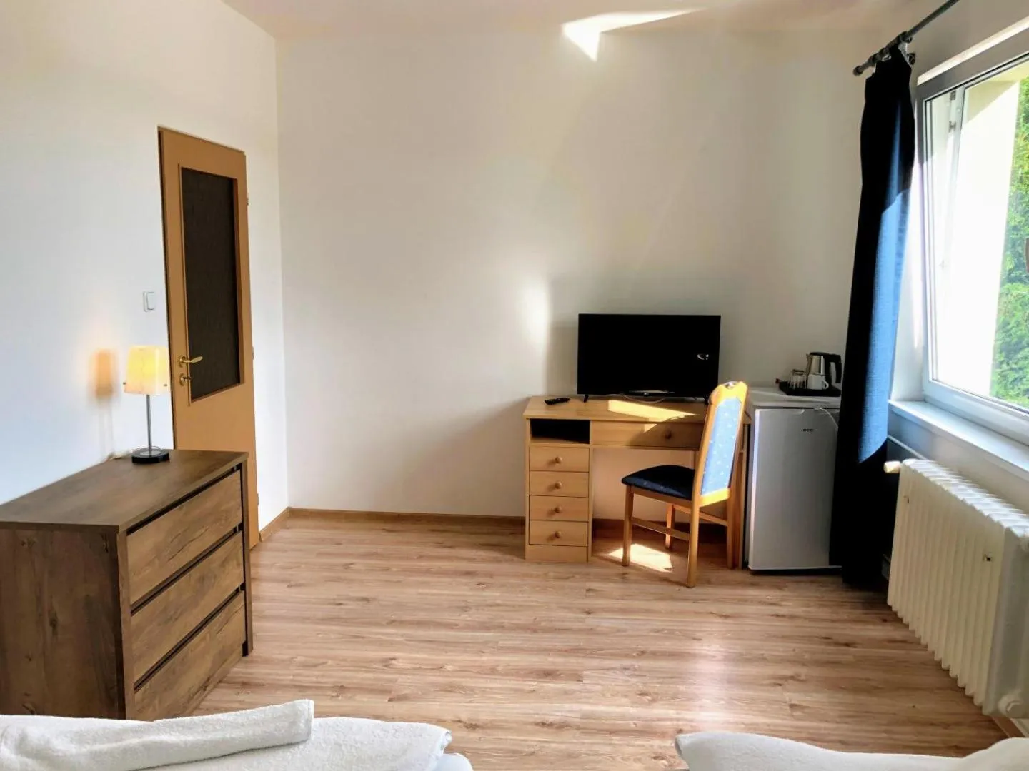 Photo of the whole room, Bed in Hotel Bobr