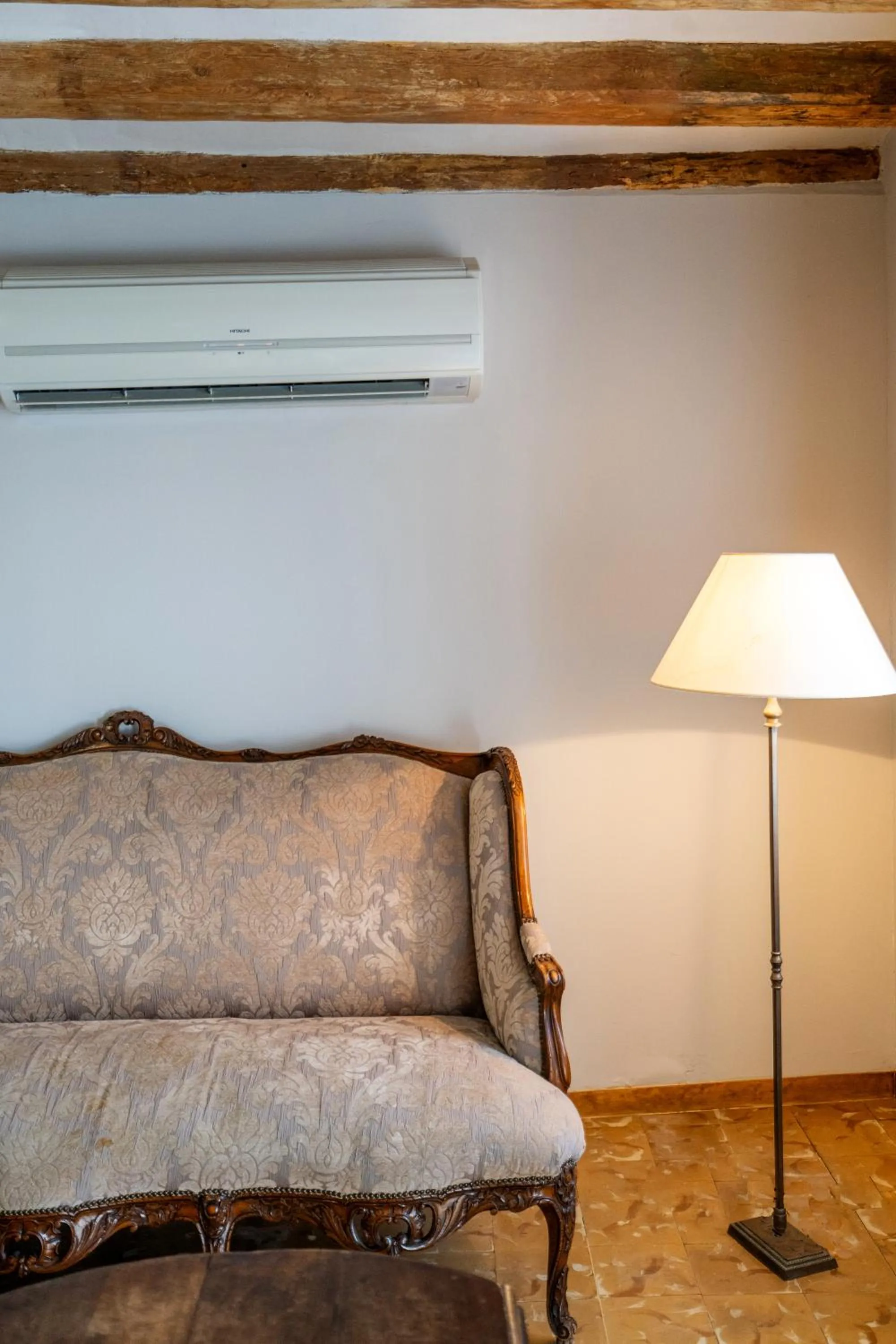 Lo Palauet de la Muralla