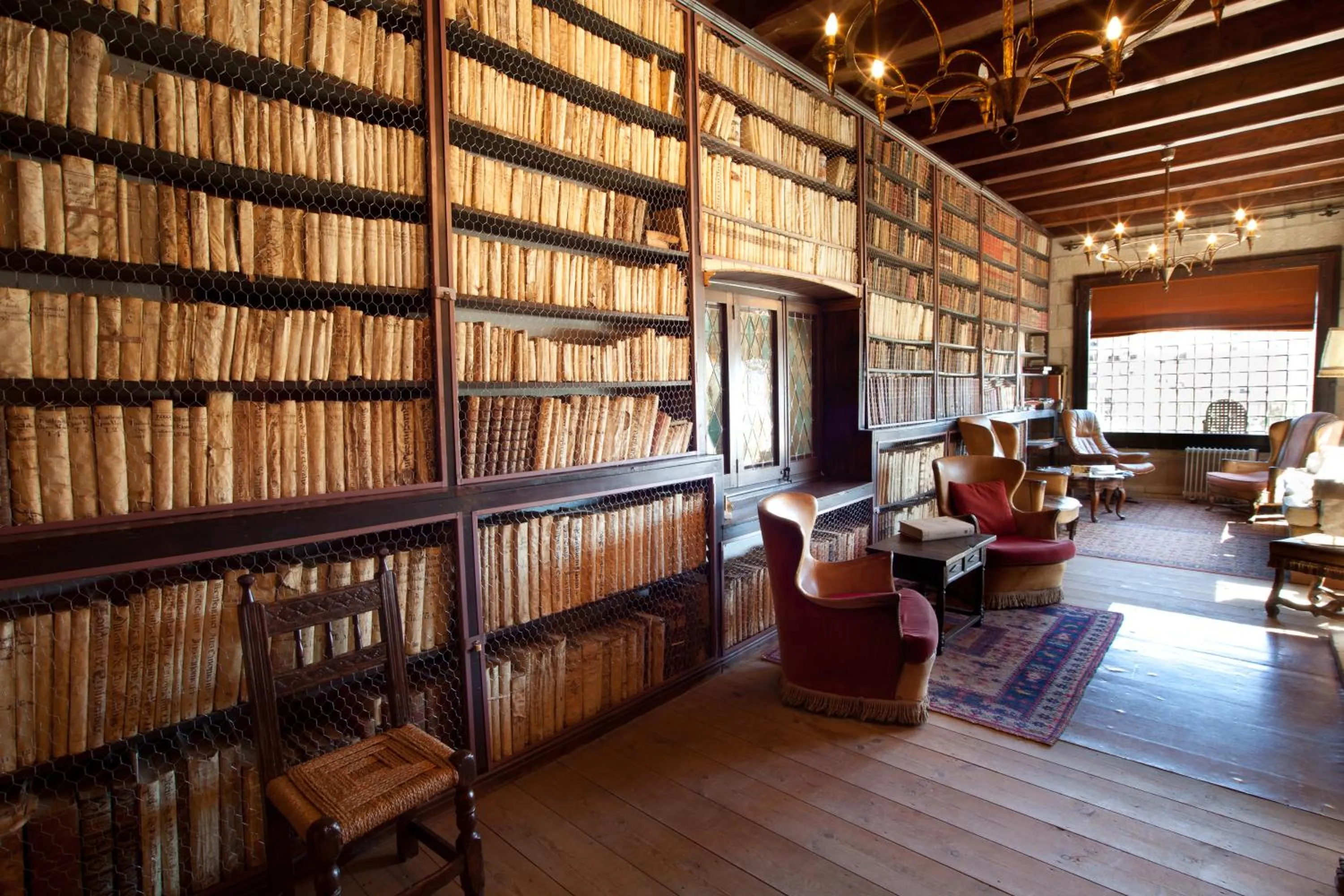 Library in Lo Palauet de la Muralla