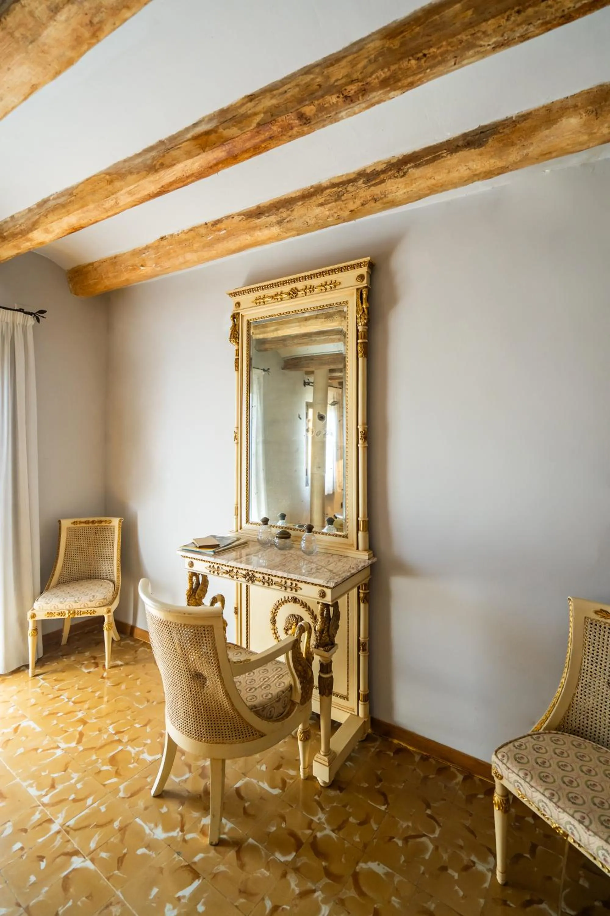 Lo Palauet de la Muralla