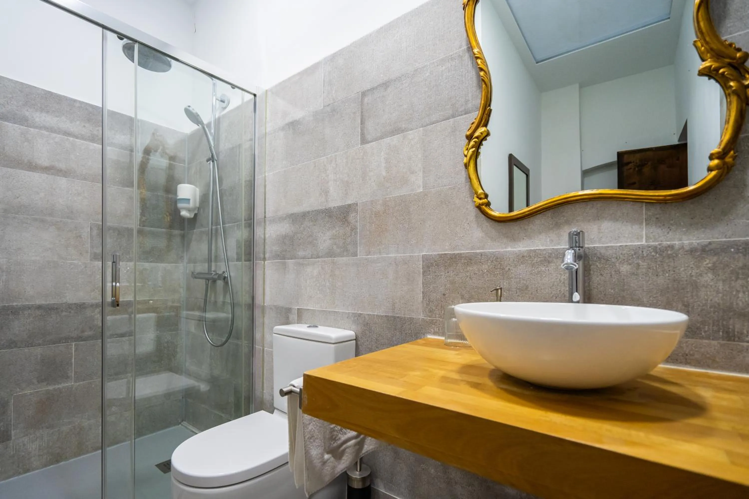 Lo Palauet de la Muralla