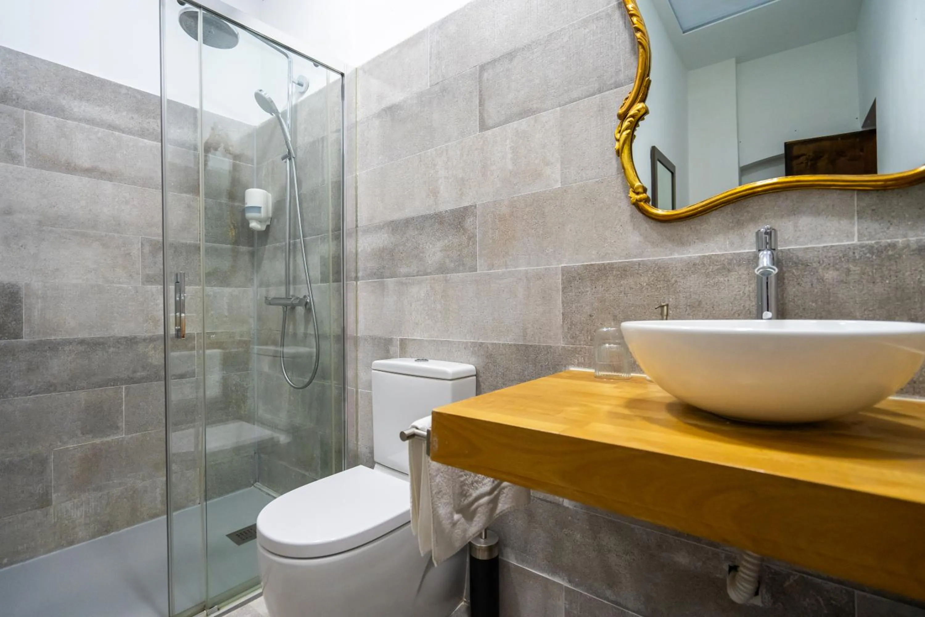 Lo Palauet de la Muralla