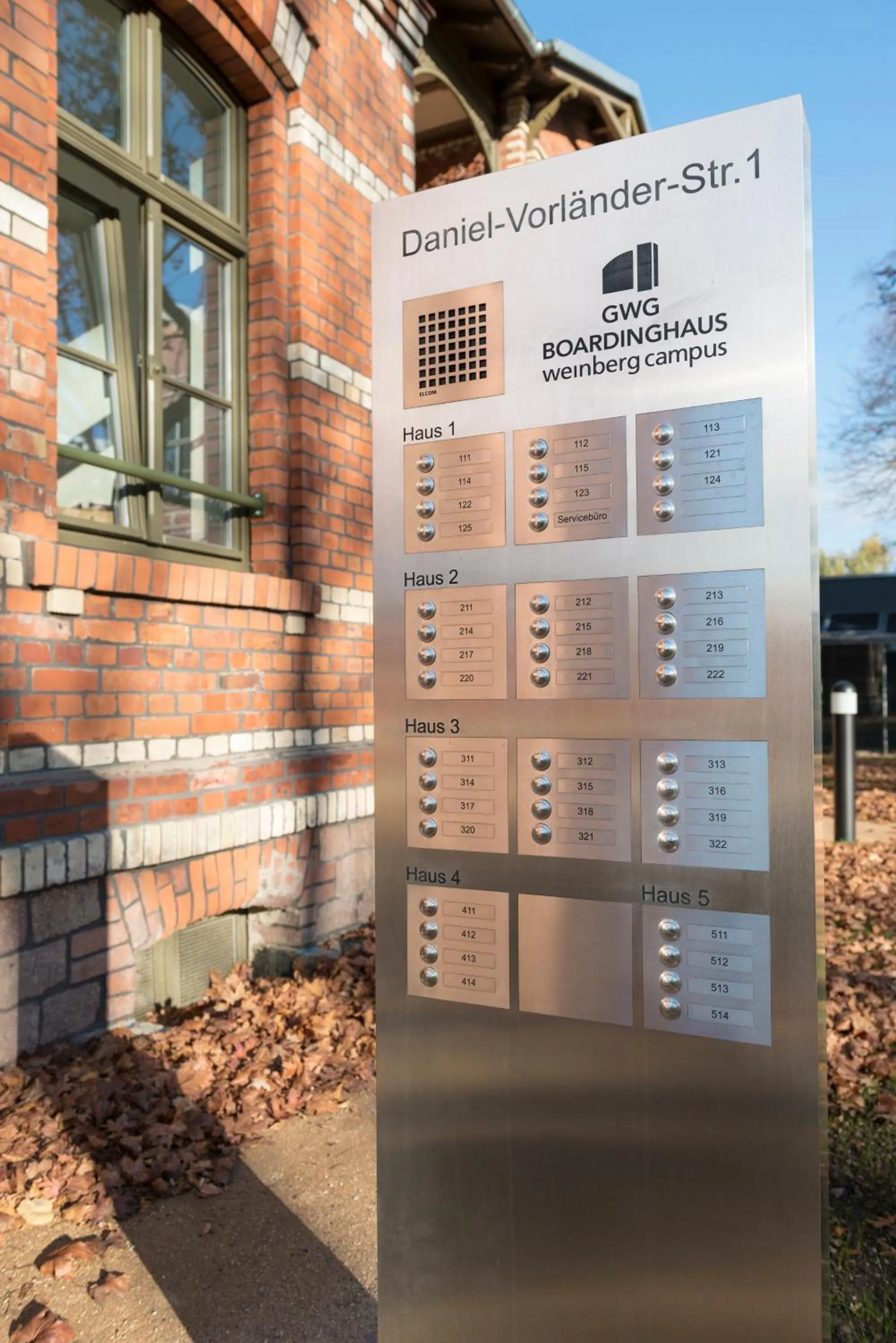 Facade/entrance in Boardinghaus Weinberg Campus
