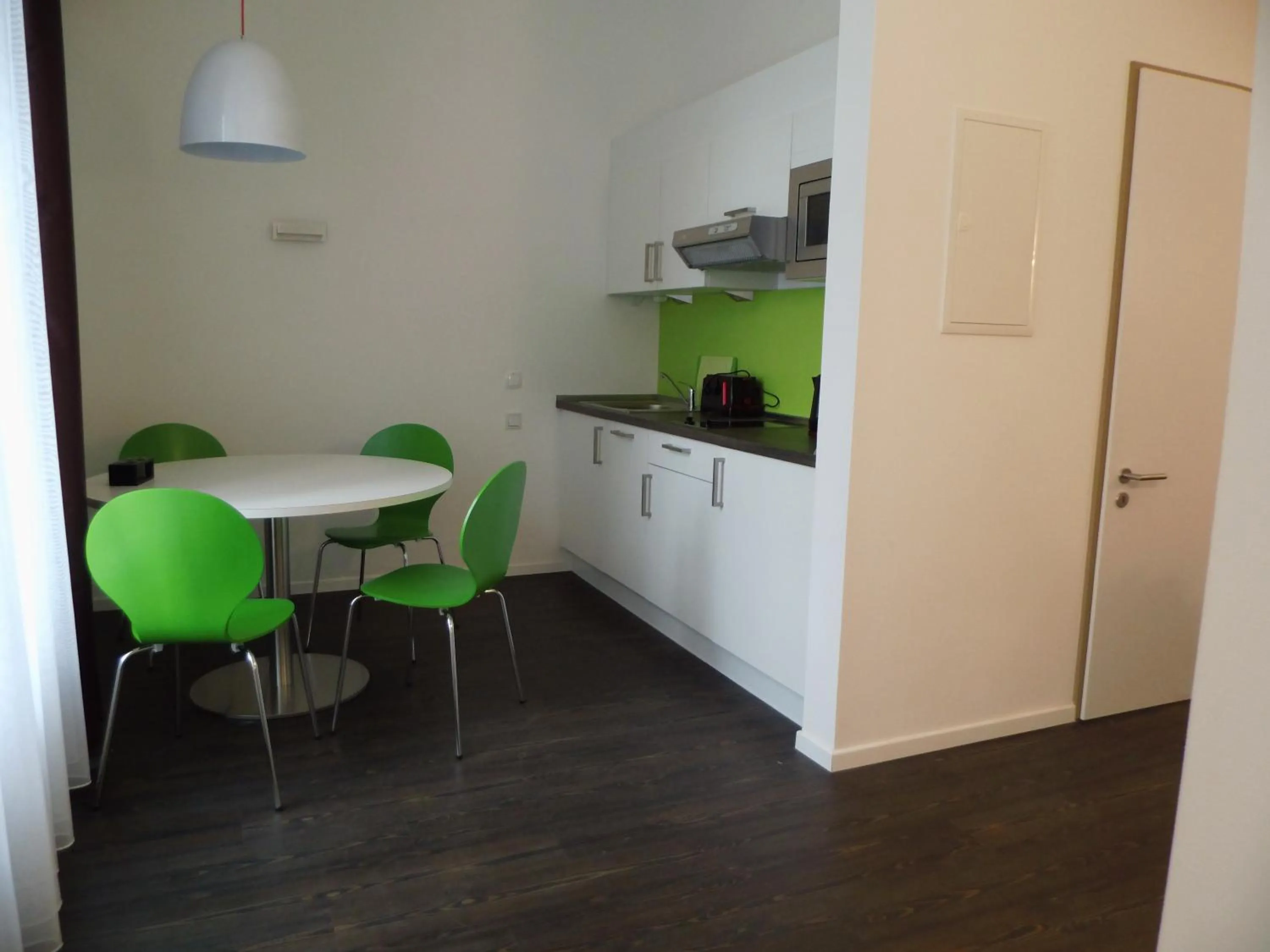 Kitchen or kitchenette in Boardinghaus Weinberg Campus
