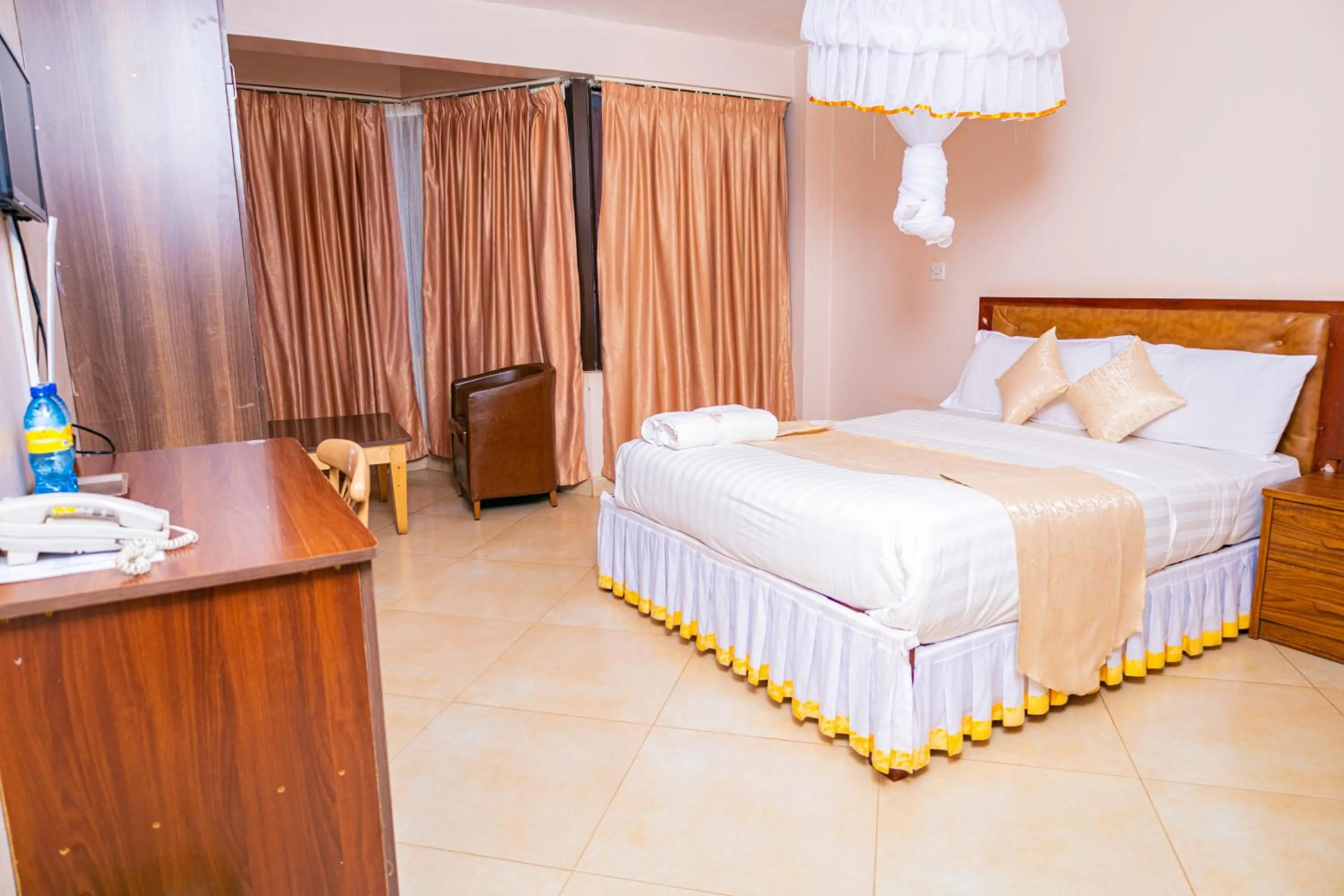 Photo of the whole room, Bed in Paleo Hotel and Spa, Thika