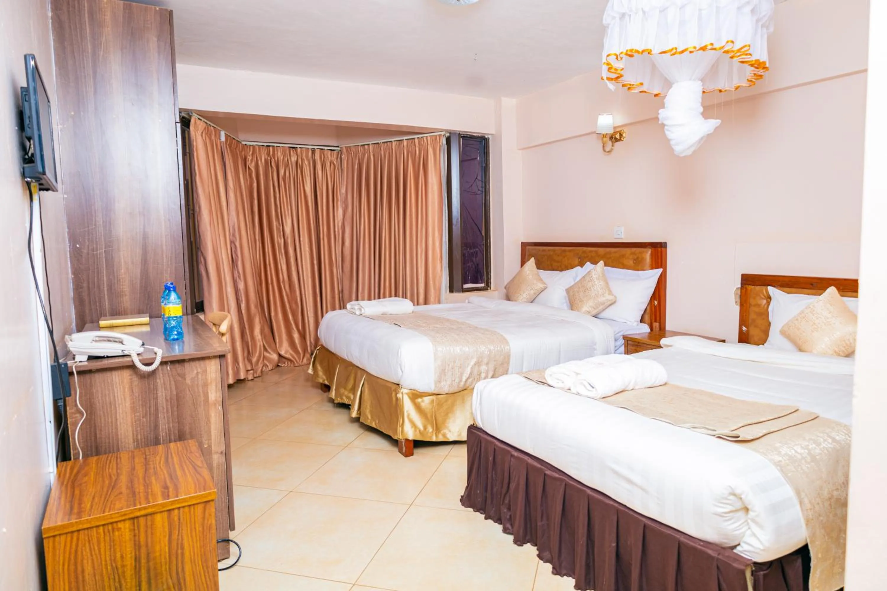 Photo of the whole room, Bed in Paleo Hotel and Spa, Thika