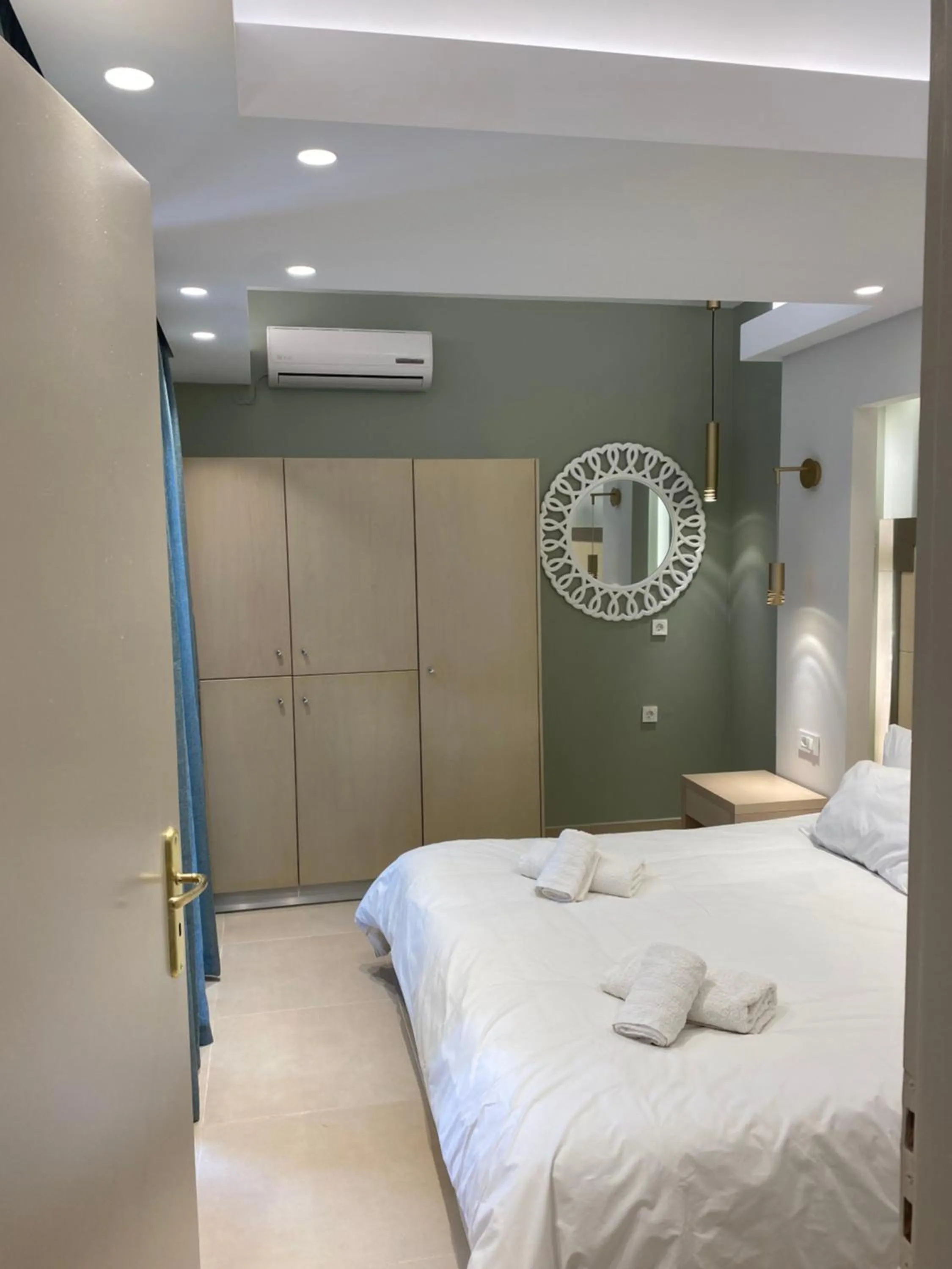 Bedroom, Bed in Elena Village Hotel & Suites