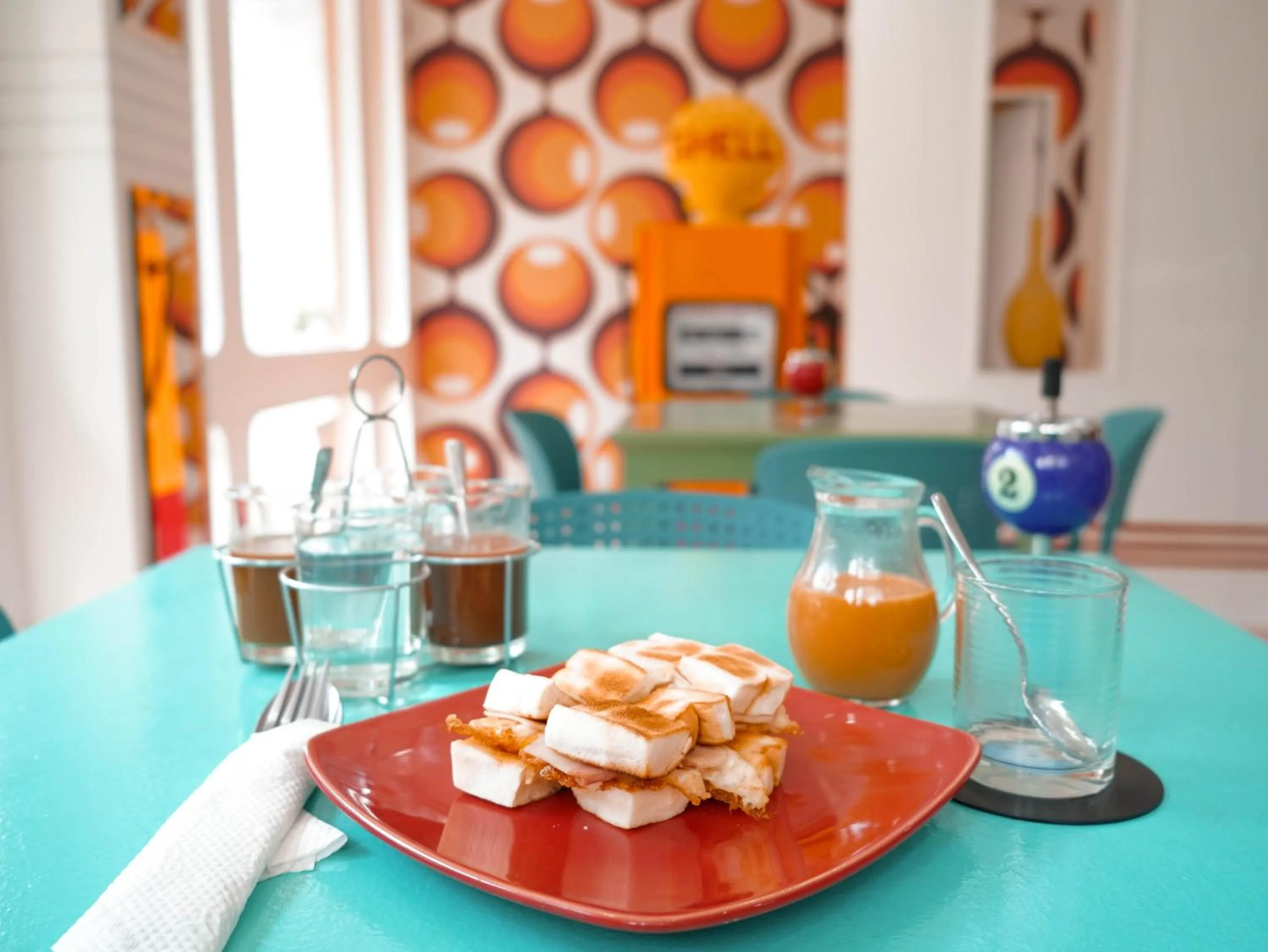 Breakfast in RoomQuest Hotel Pratunam