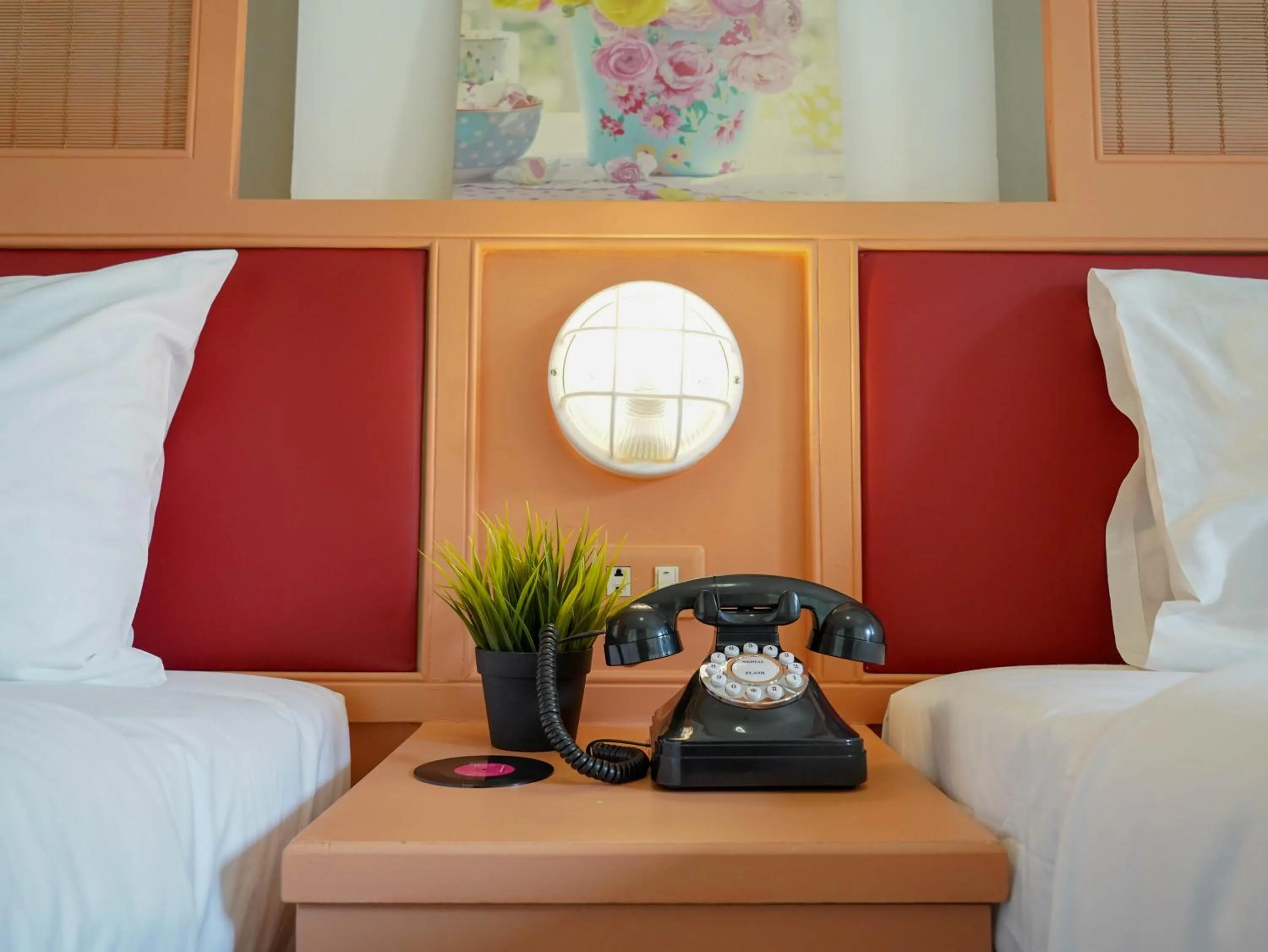 Bedroom in RoomQuest Hotel Pratunam