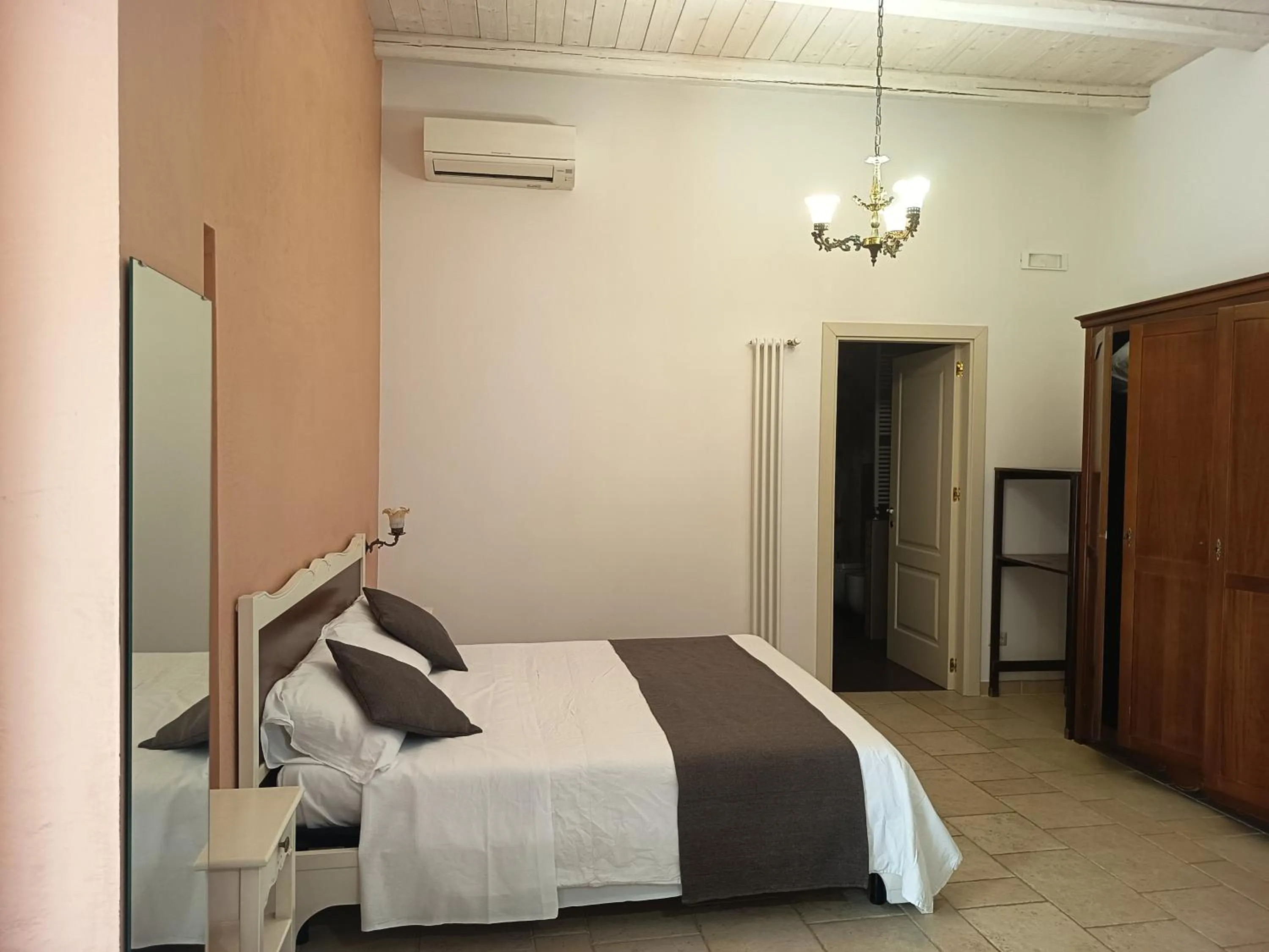 Bedroom, Bed in B&B Il Mulino del Monastero