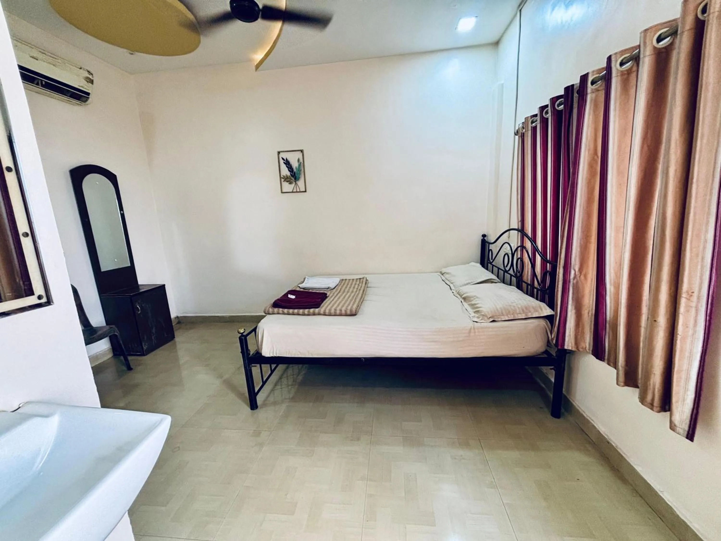 Bed in Sun n sand holiday home