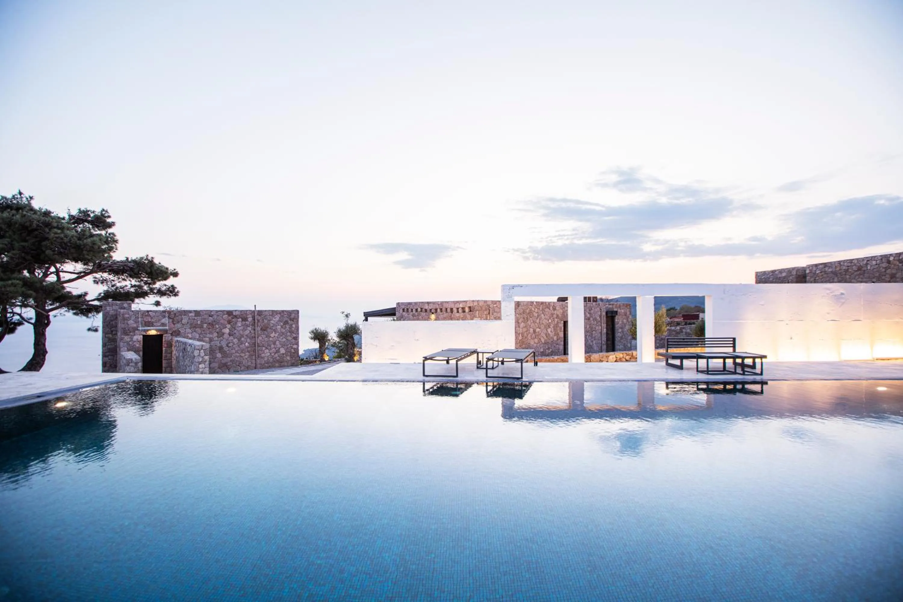 Swimming pool in Momos Otel