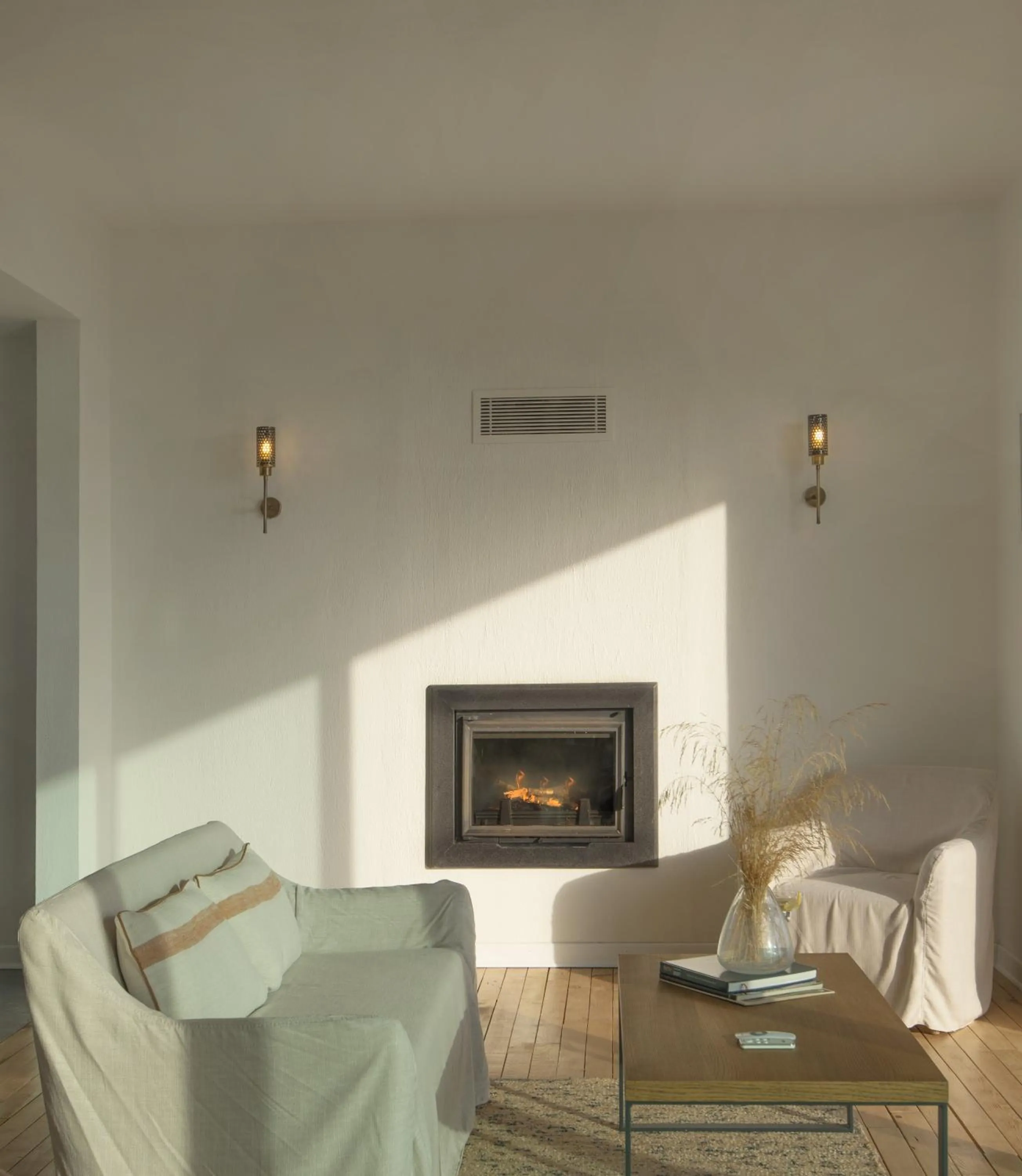 Seating area in Momos Otel