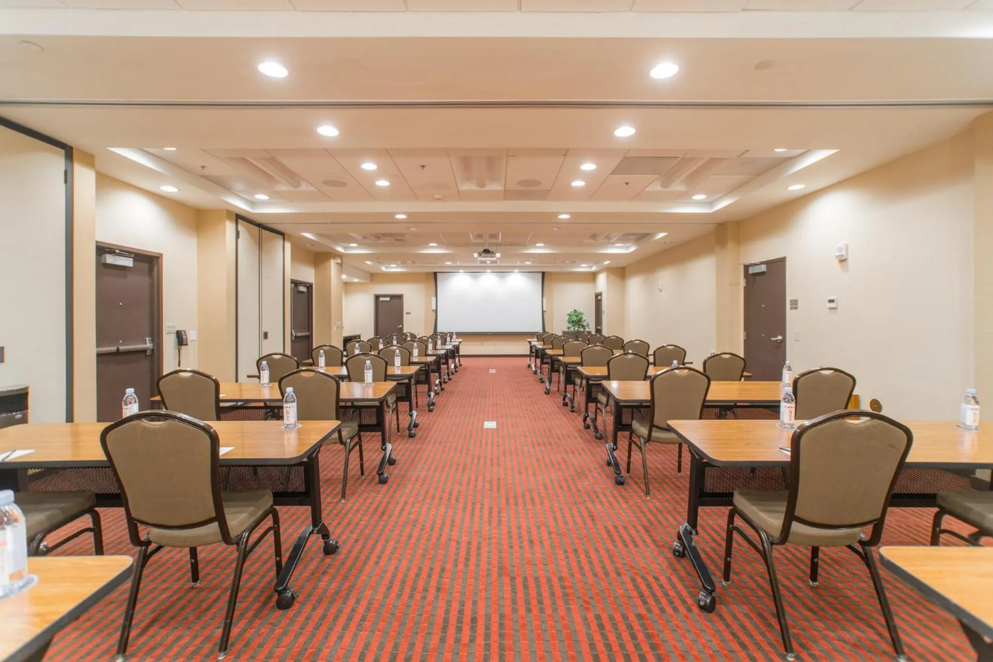 Property building in Hyatt Place Houston/The Woodlands