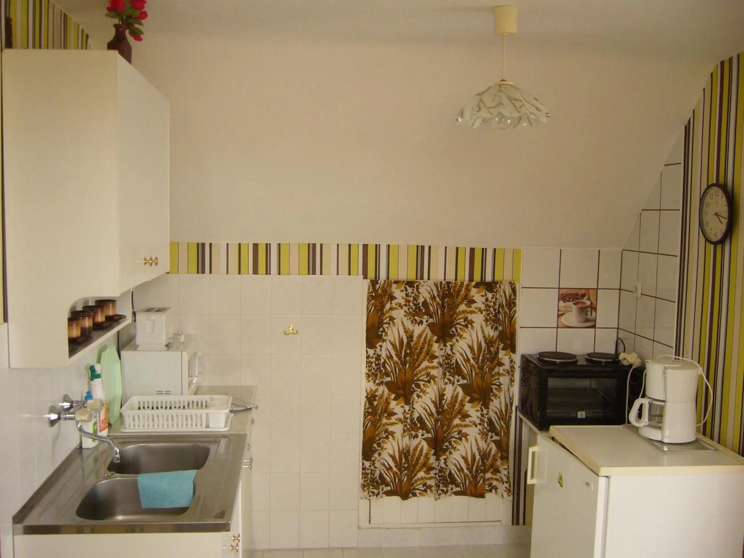 Ország Apartmanház