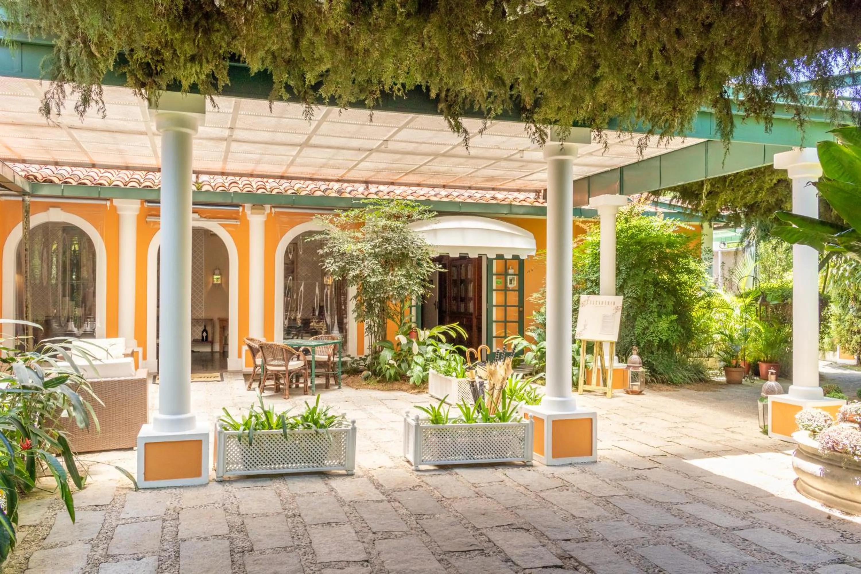 Facade/entrance in Locanda della Mimosa