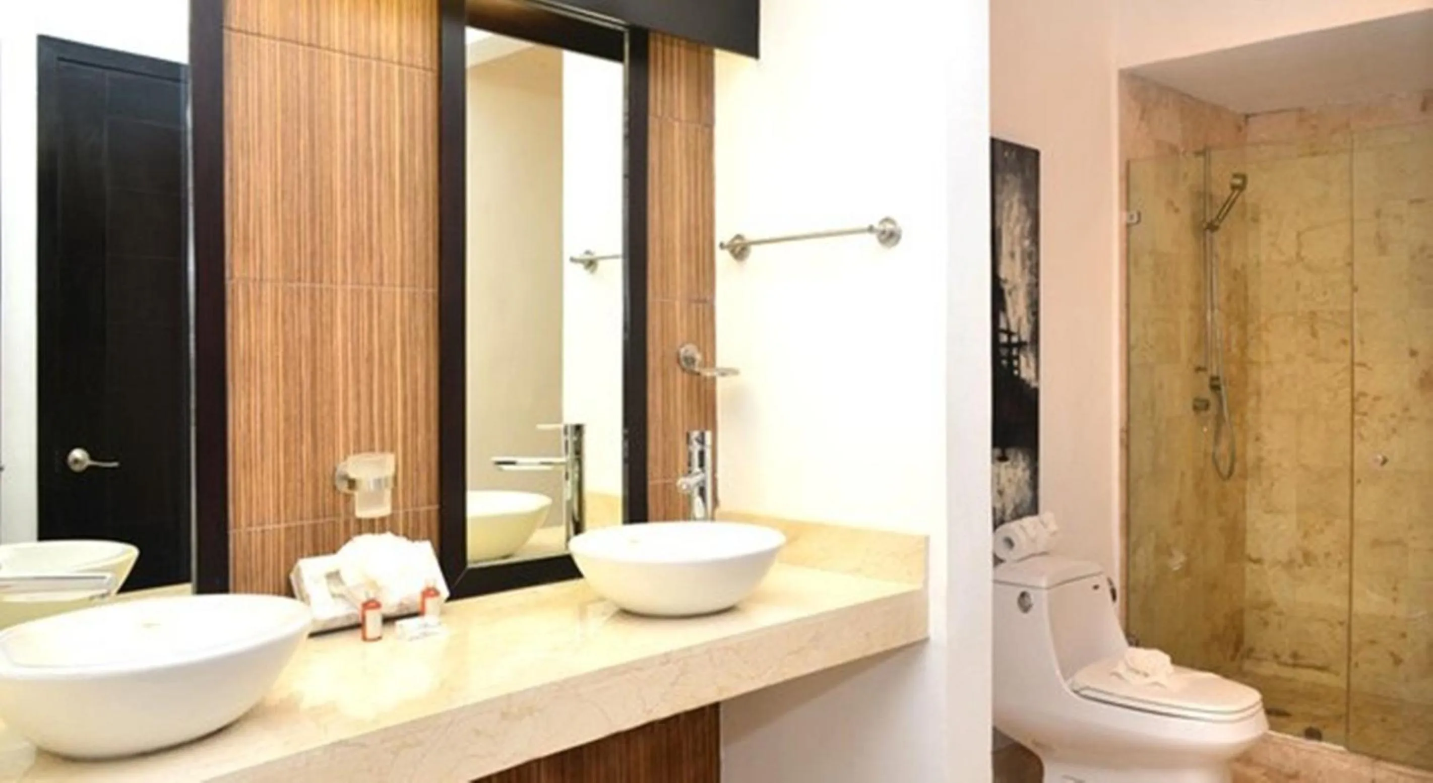 Bathroom in Ocean Front Corto Maltes 104 in Downtown