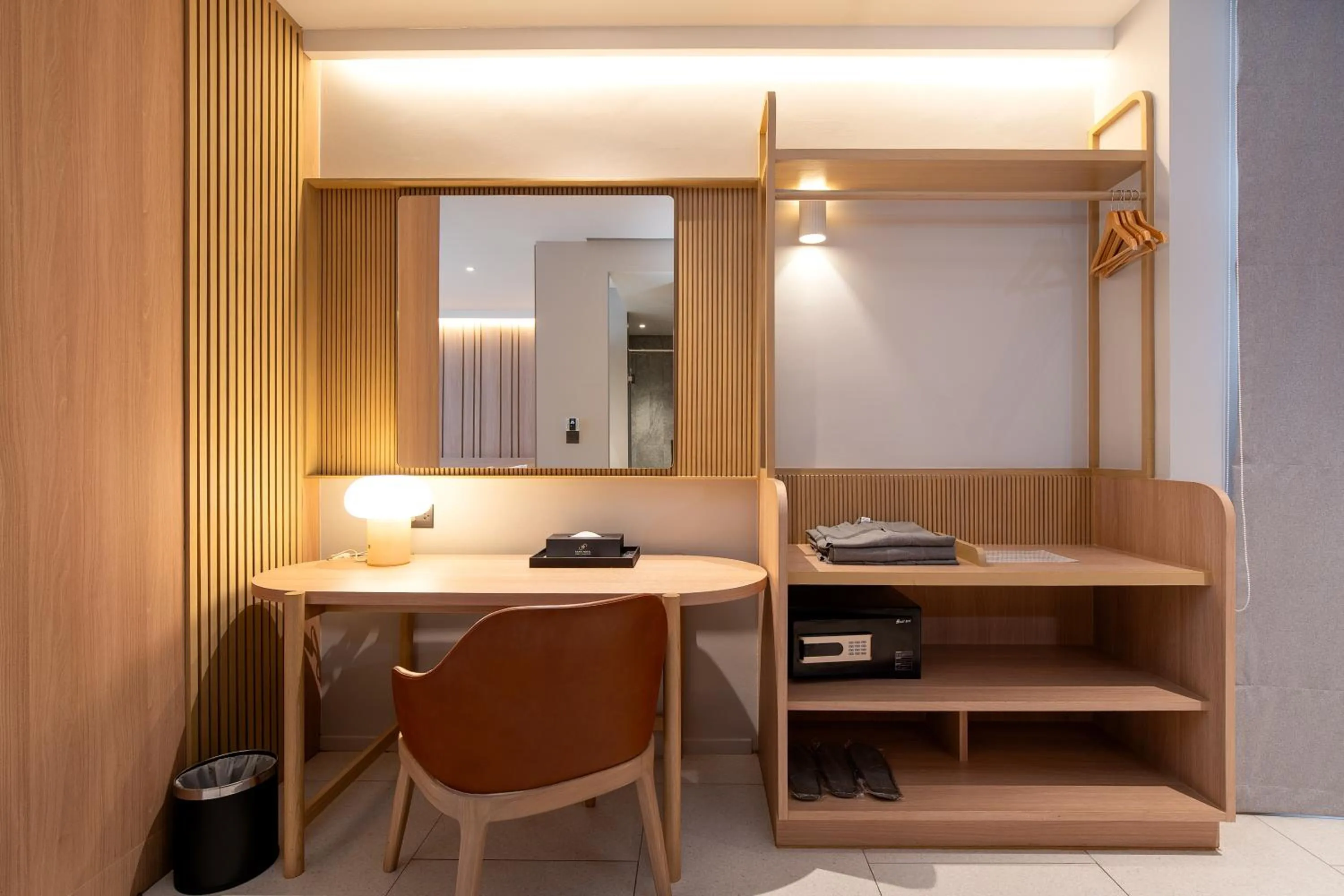 Seating area in Saan Hotel Sathorn