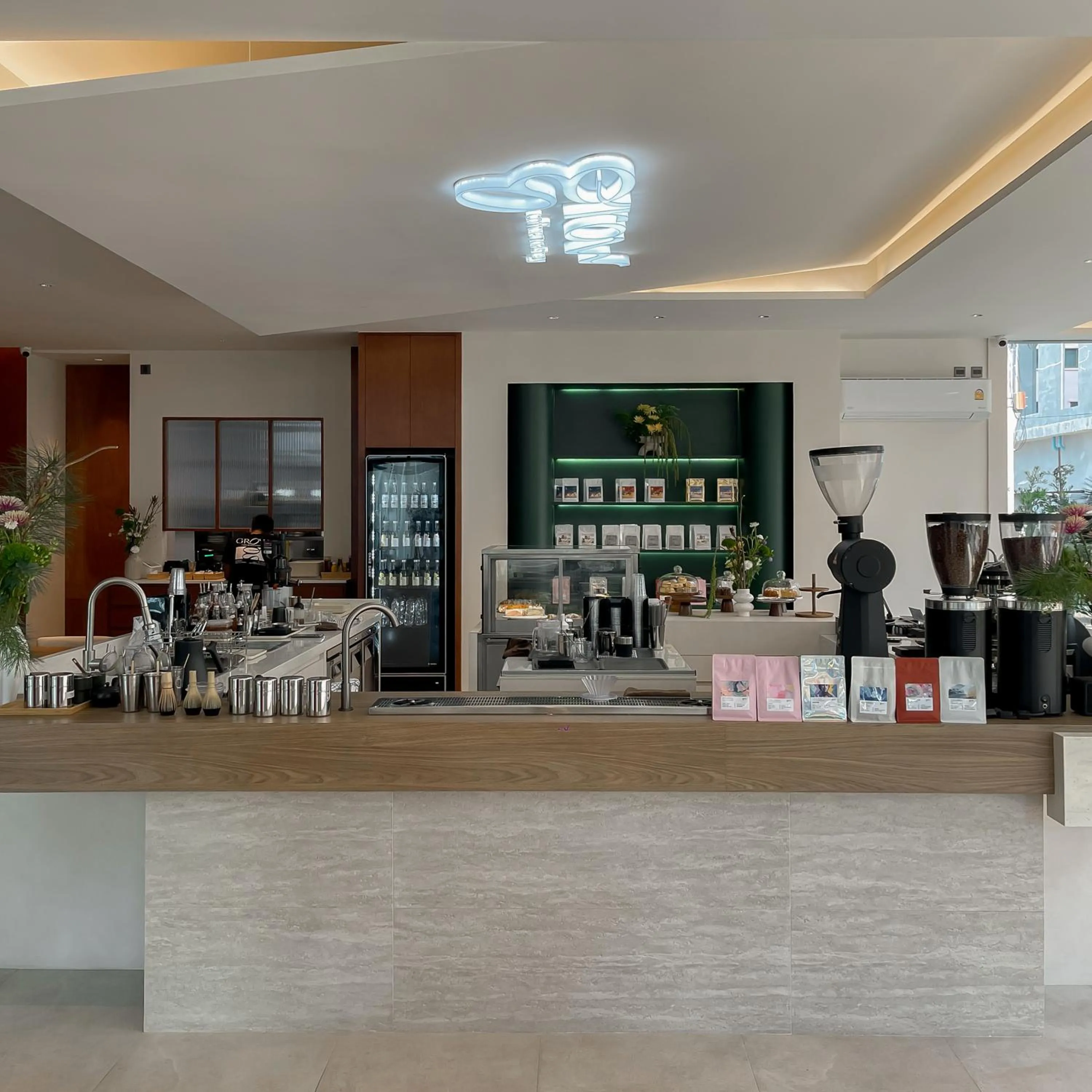Coffee/tea facilities in Saan Hotel Sathorn