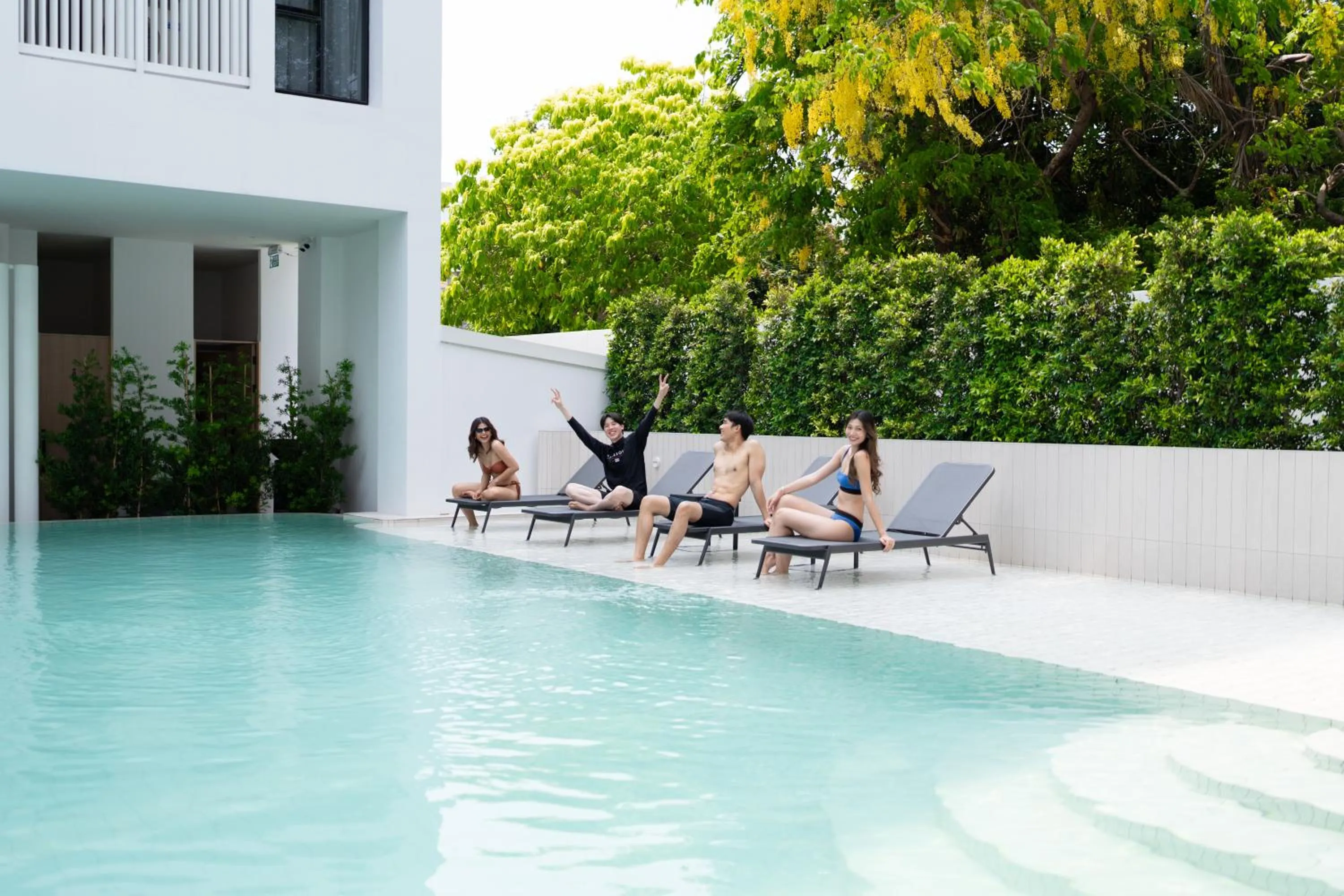 Swimming pool in Saan Hotel Sathorn