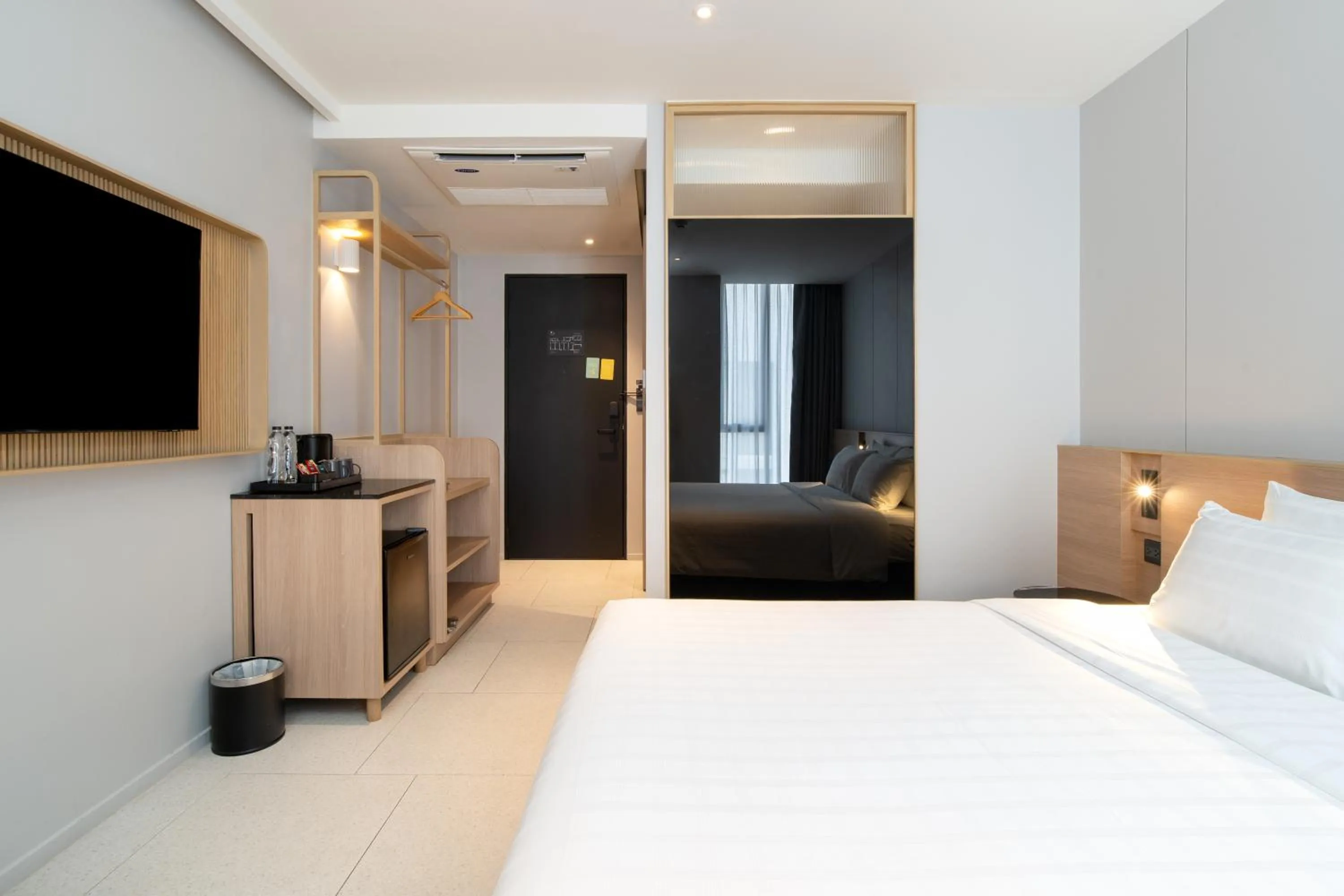 Bedroom, Bed in Saan Hotel Sathorn