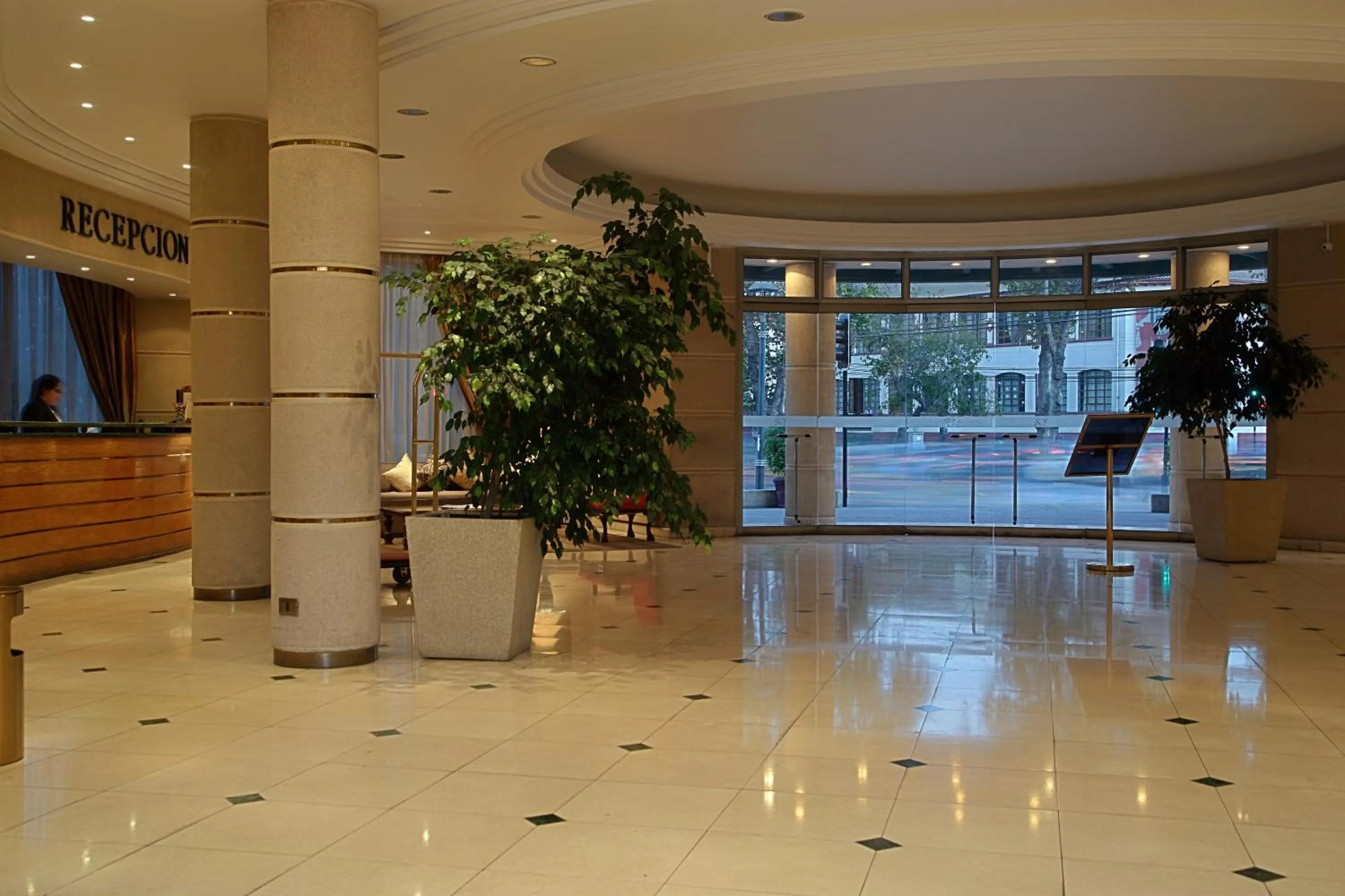 Lobby or reception in Hotel Costa Real