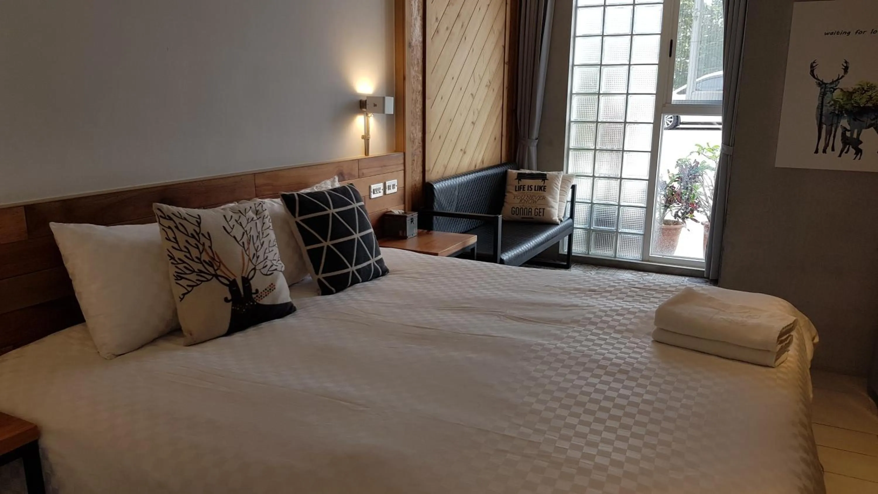 Bed in The Red Hotel