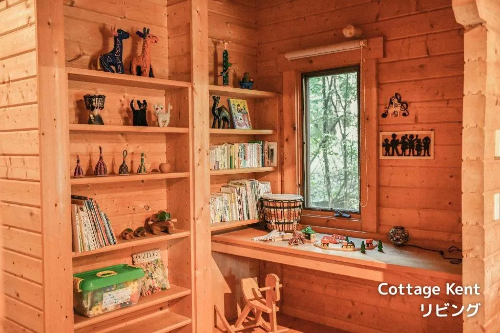 Living room in Lodge Kent & Cottage Kent
