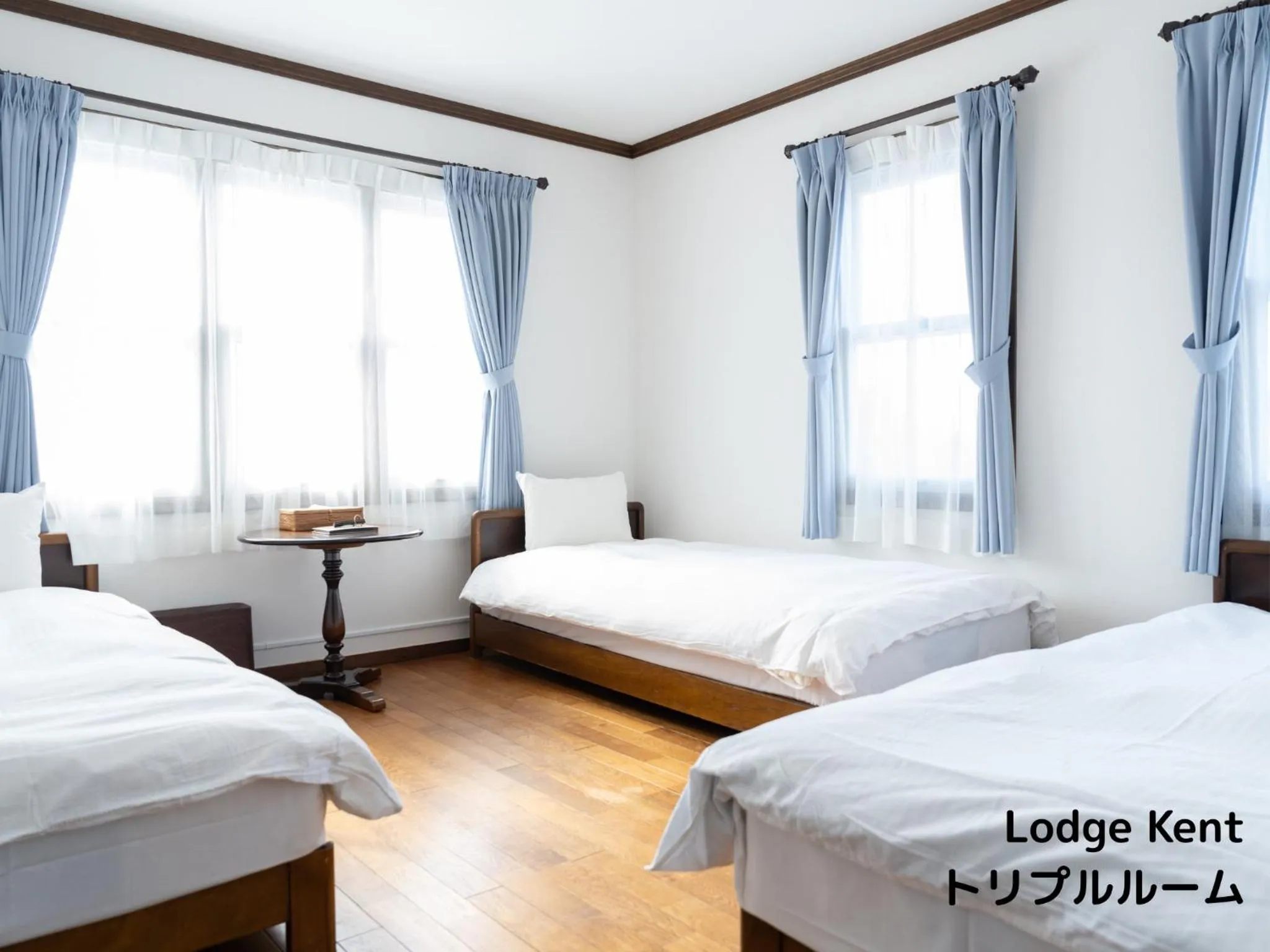 Bedroom, Bed in Lodge Kent & Cottage Kent