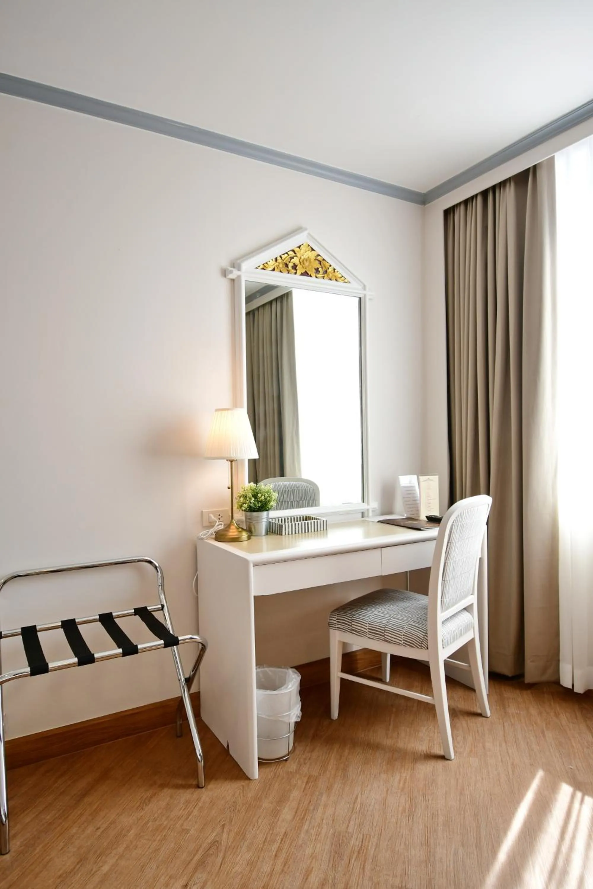 Decorative detail, Bed in Wangcome Hotel