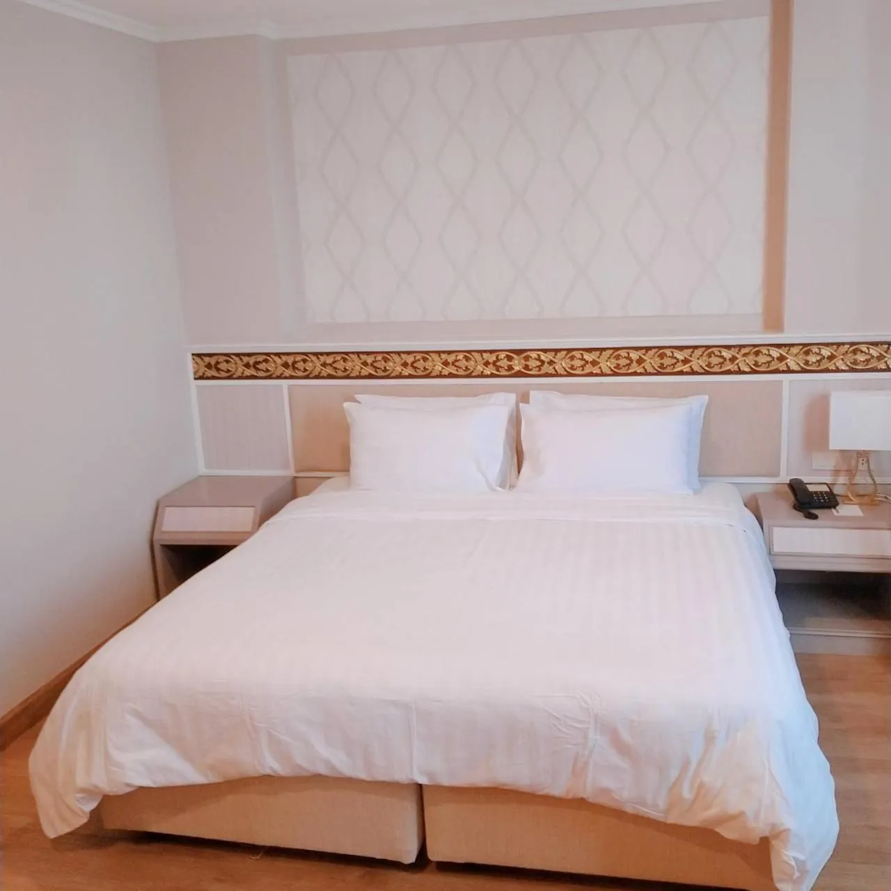 Bedroom, Bed in Wangcome Hotel