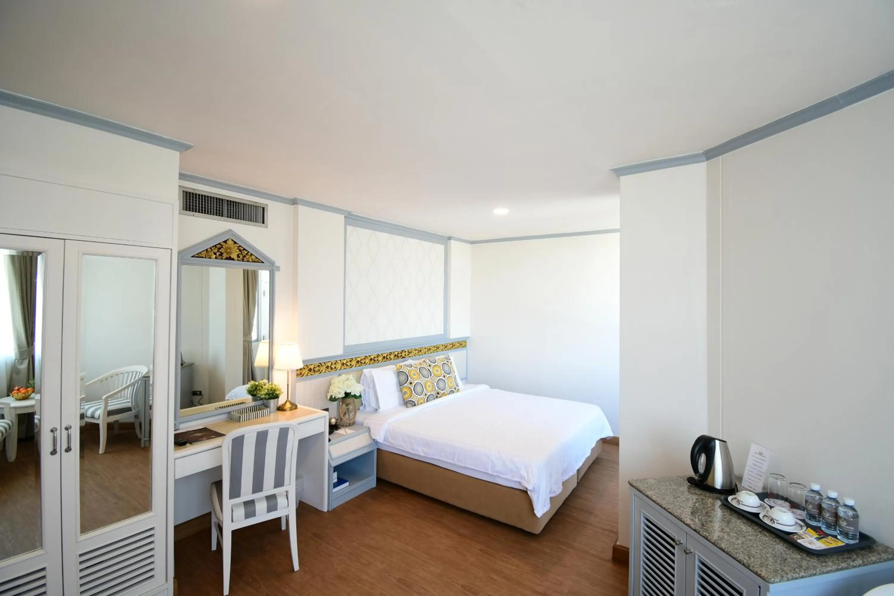 Bedroom, Bed in Wangcome Hotel