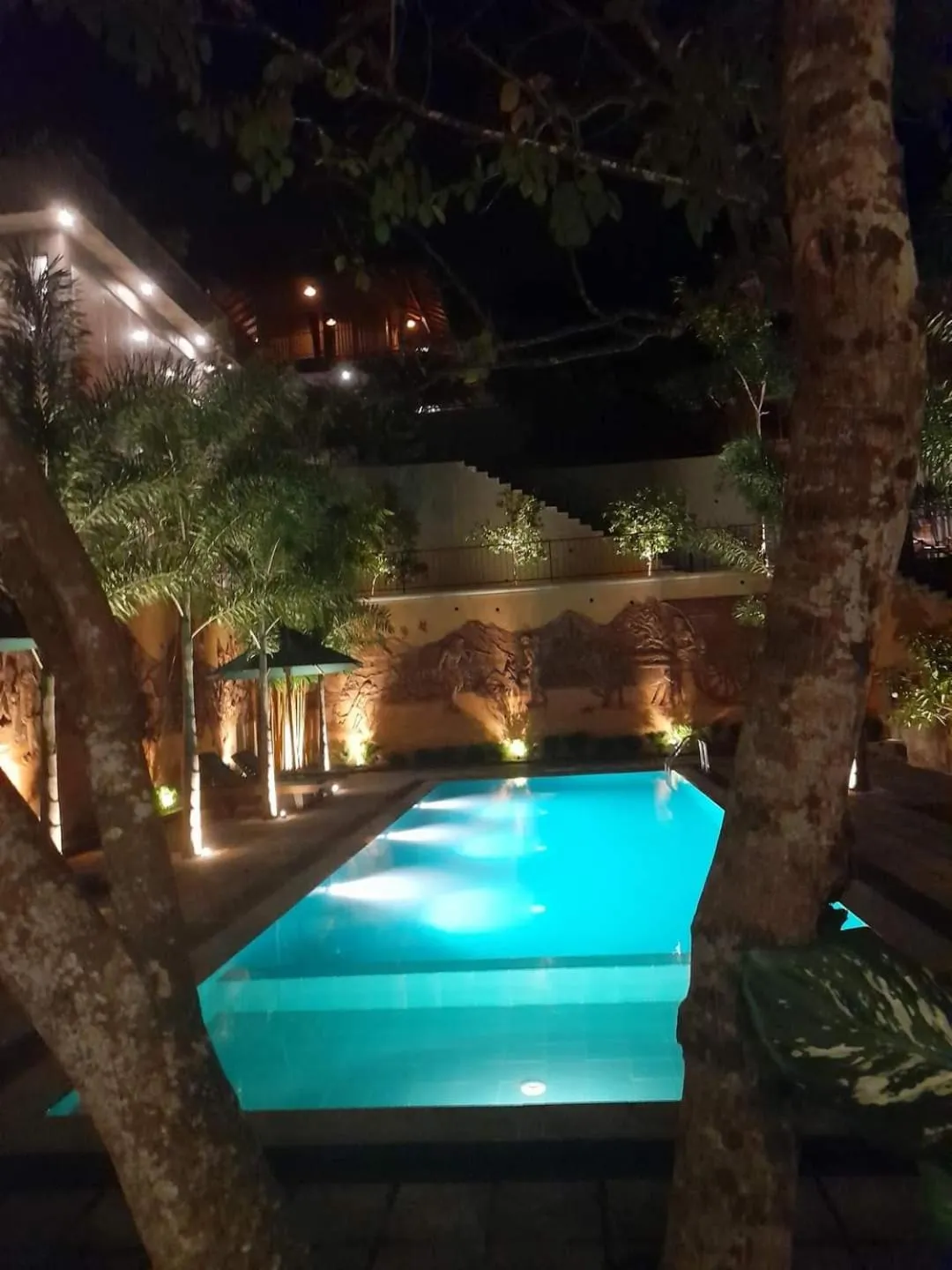 Night in Villa Rumassala Luxury Chalets Unawatuna