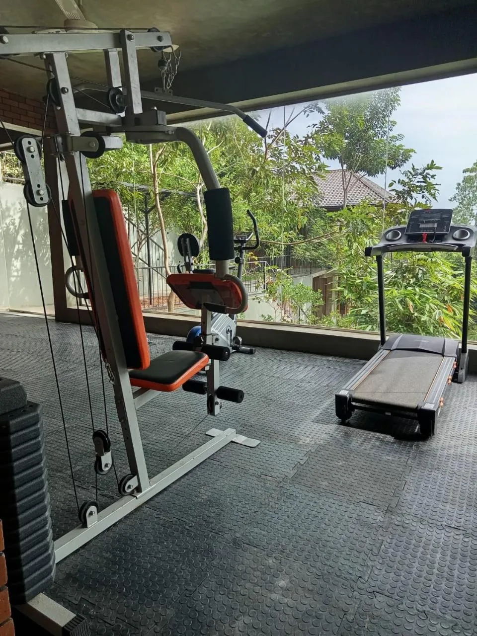 Fitness centre/facilities in Villa Rumassala Luxury Chalets Unawatuna