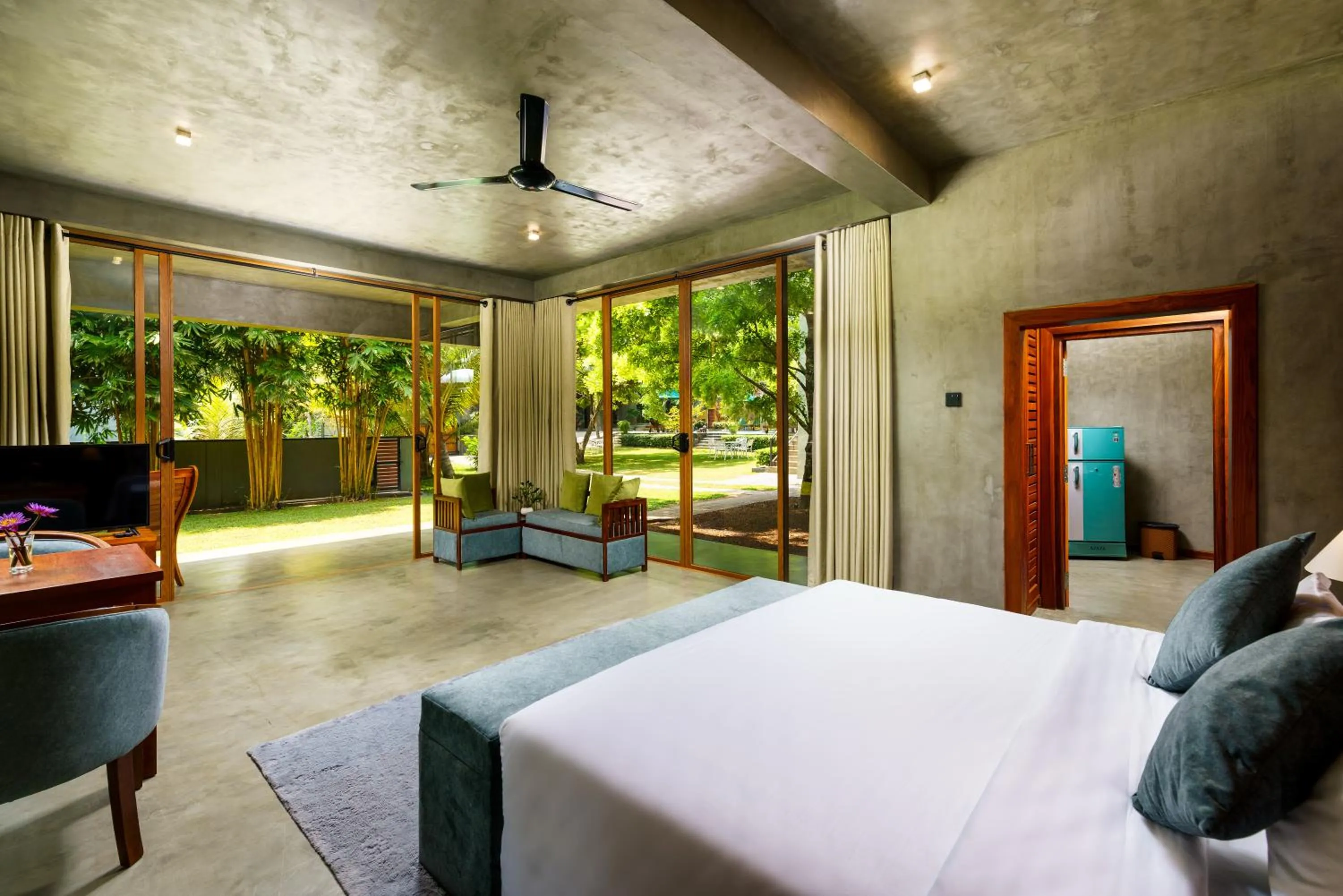 Bedroom, Bed in Villa Rumassala Luxury Chalets Unawatuna