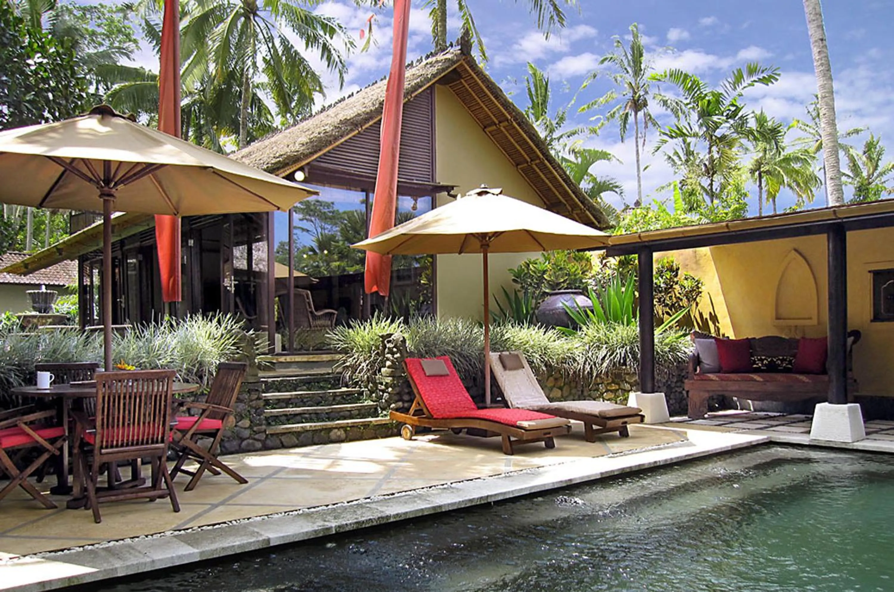 Swimming pool in Jendela Di Bali Villa