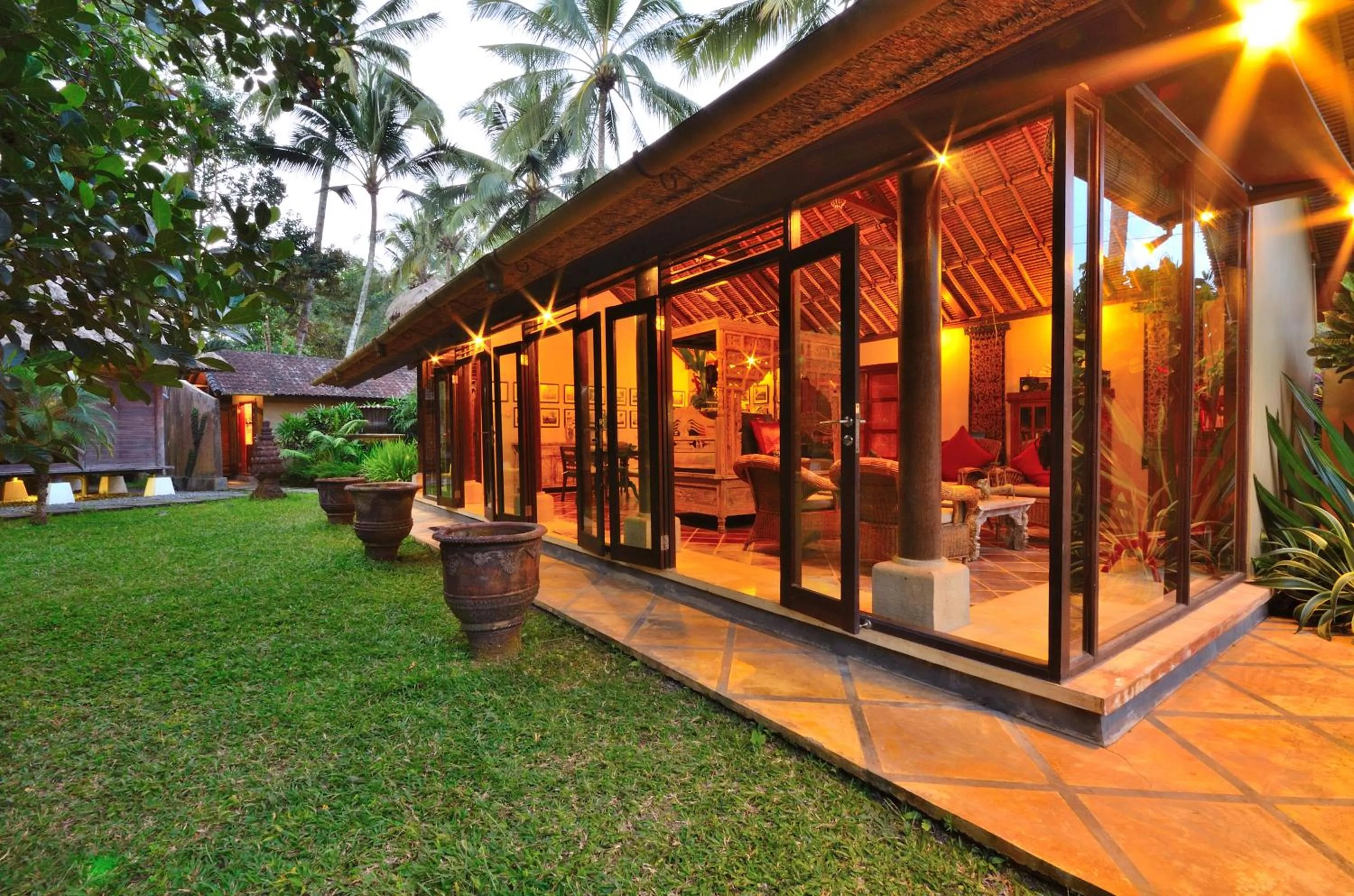 Facade/entrance in Jendela Di Bali Villa