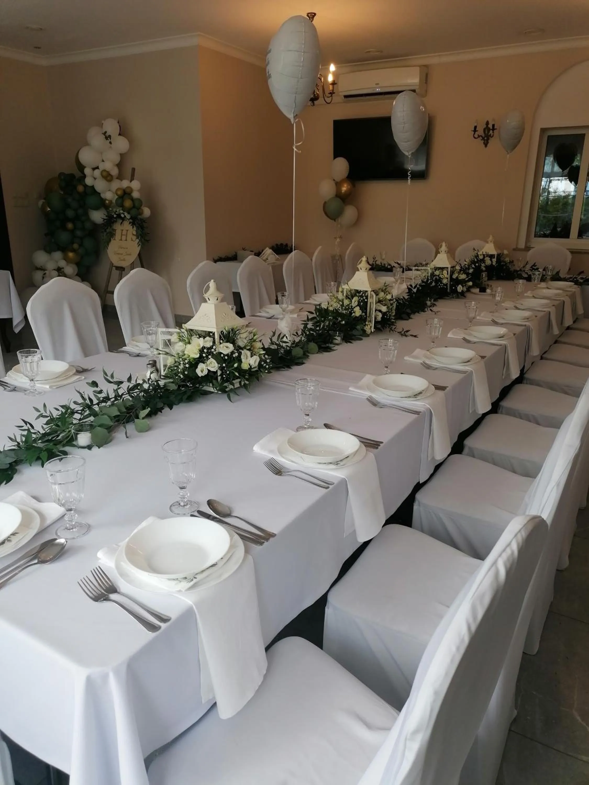 Restaurant/places to eat in Hotel i Restauracja Chopin