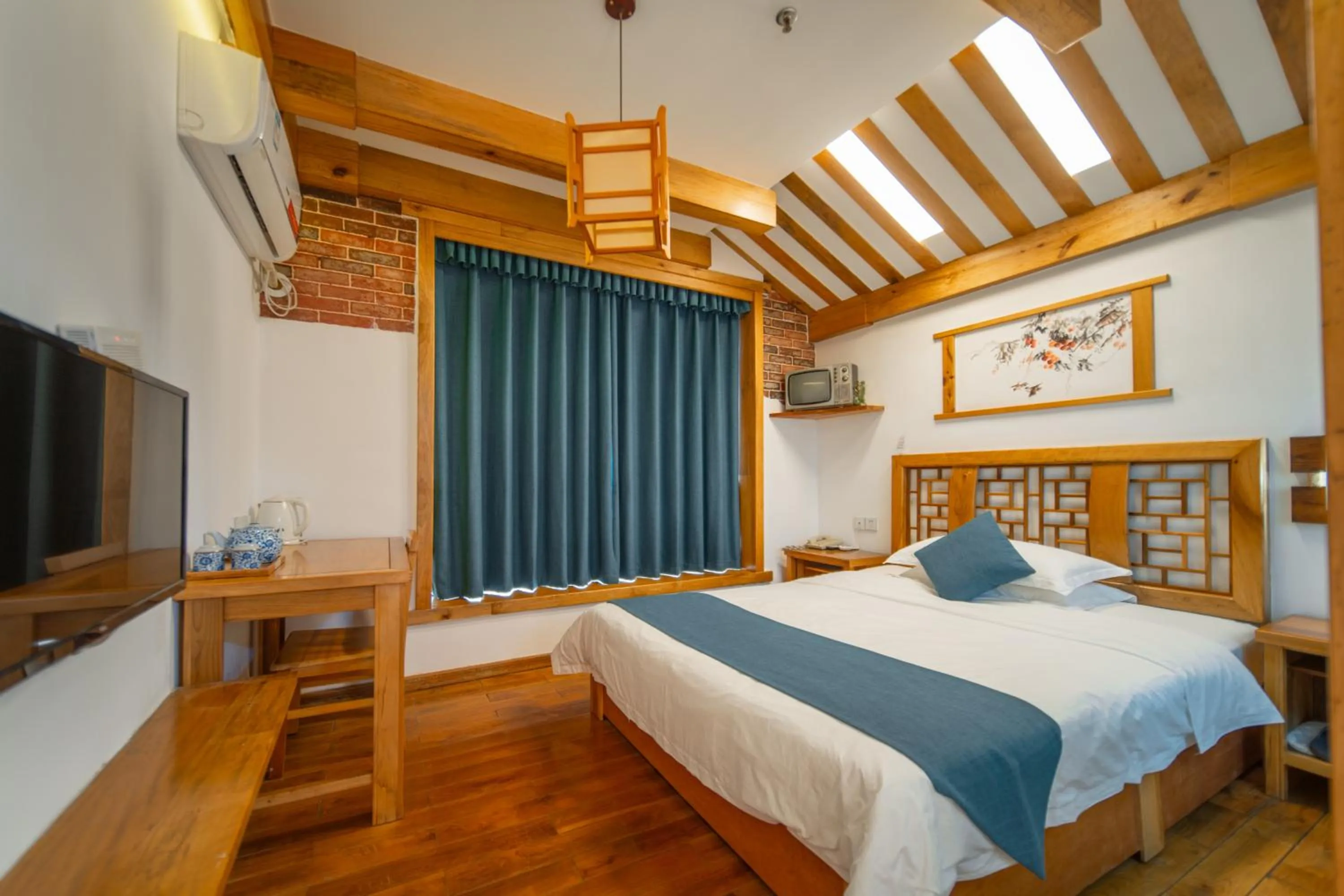 View (from property/room), Bed in Zhangjiajie Wangyi Inn