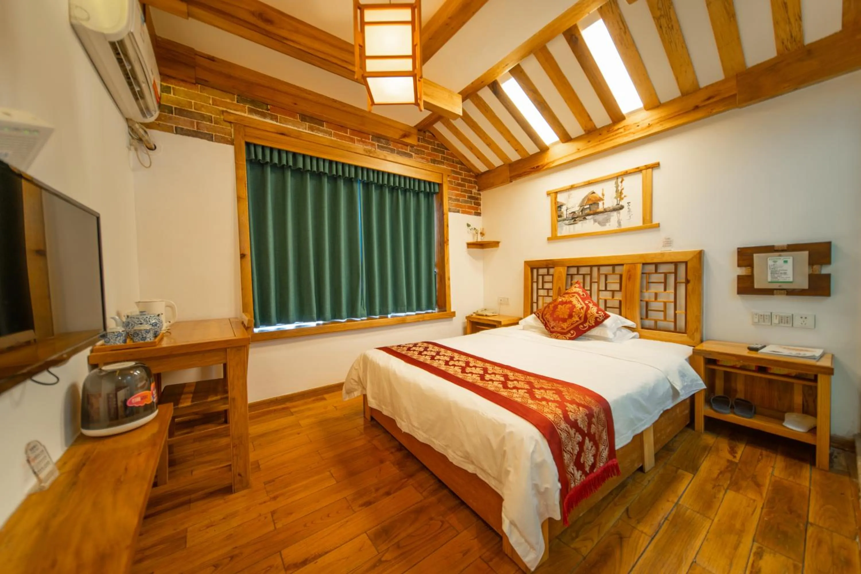 View (from property/room), Bed in Zhangjiajie Wangyi Inn