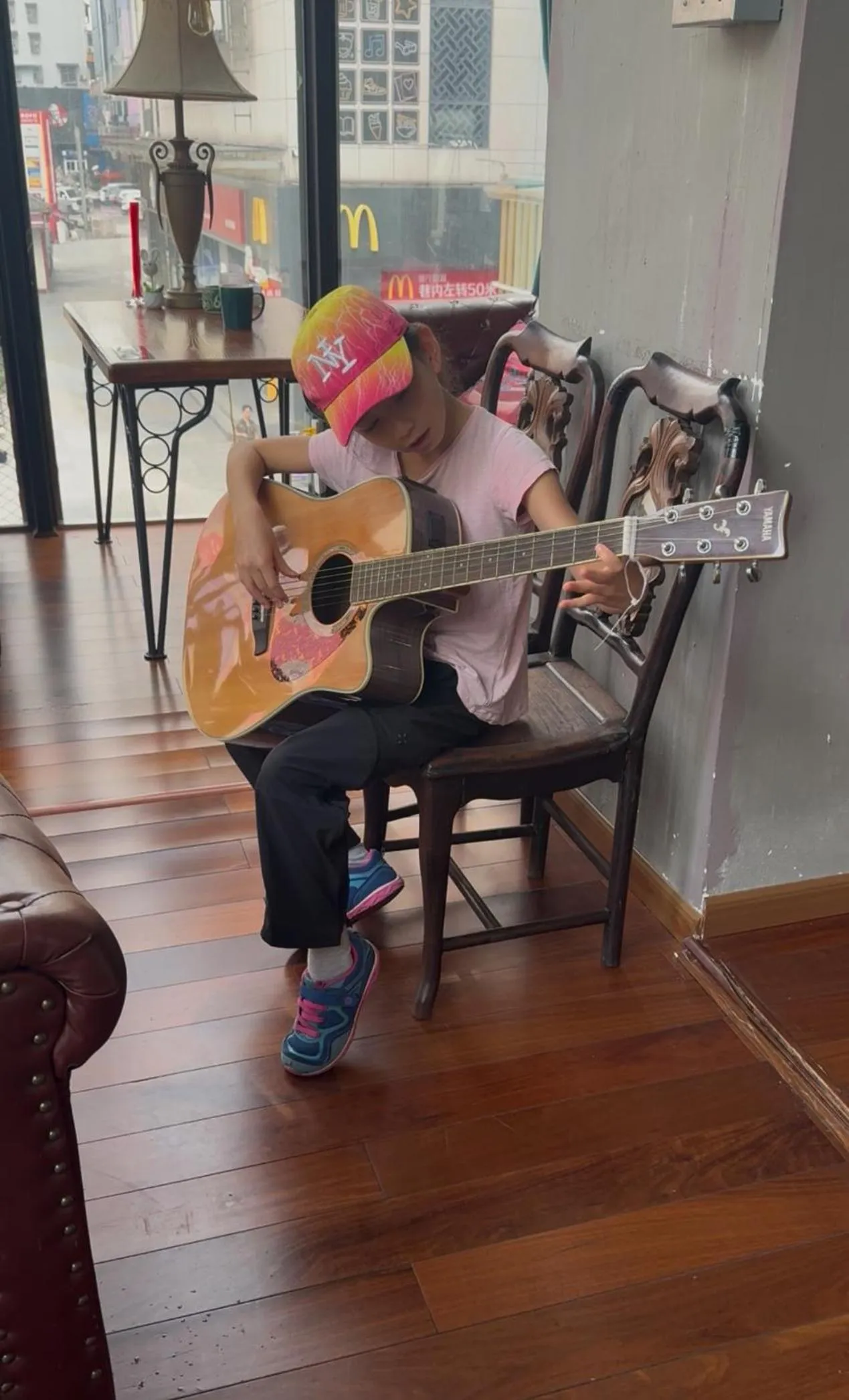 People in Zhangjiajie Wangyi Inn