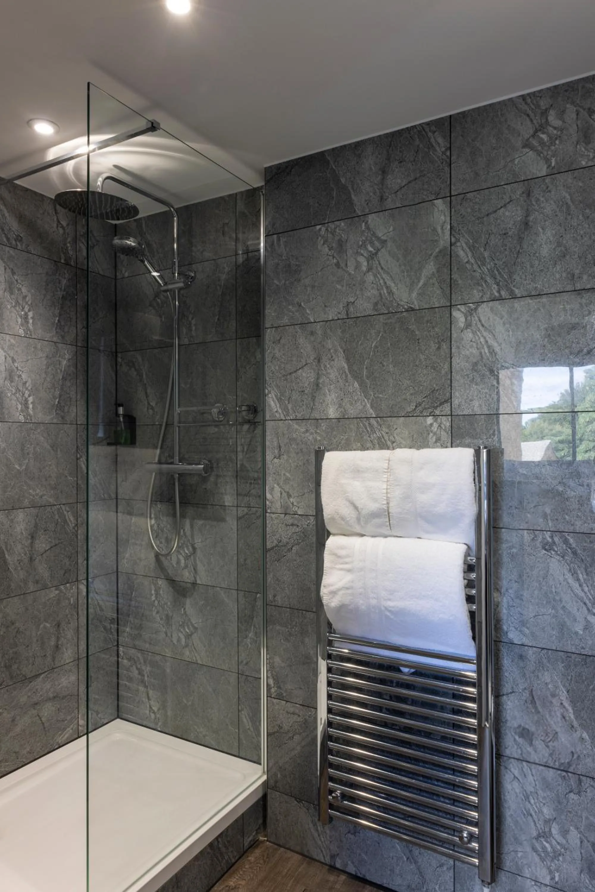 Bathroom in Whately Hall Hotel