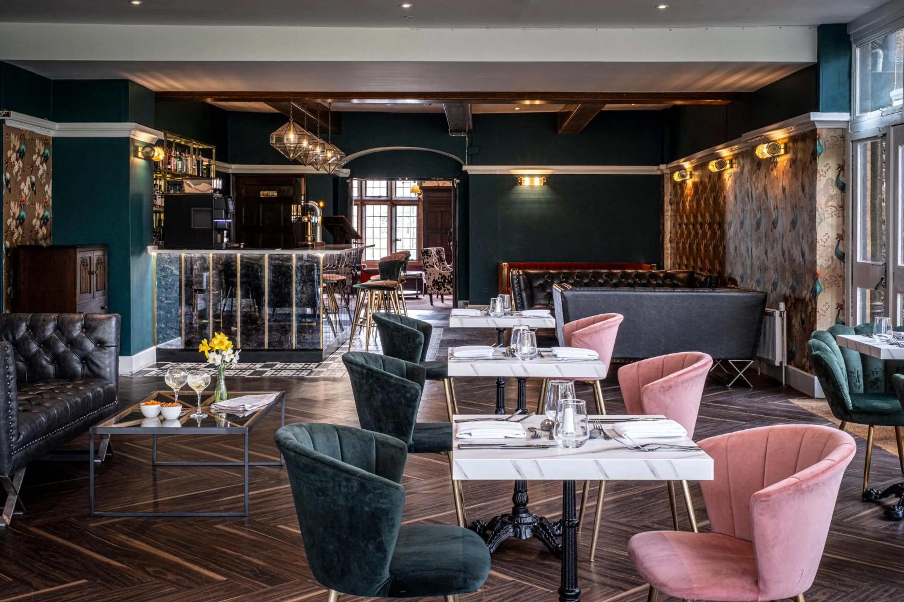 Restaurant/places to eat in Whately Hall Hotel