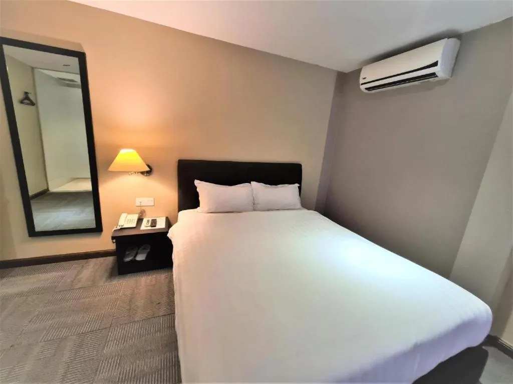 Bedroom, Bed in Merdeka Hotel Kluang