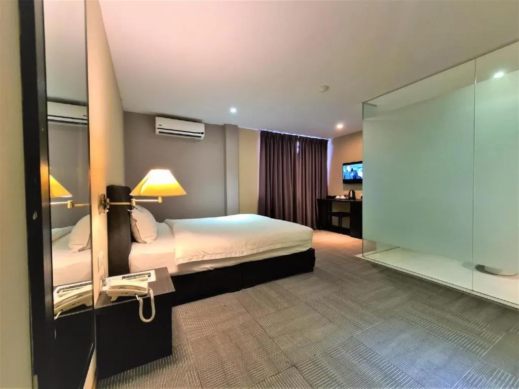 Bedroom, Bed in Merdeka Hotel Kluang